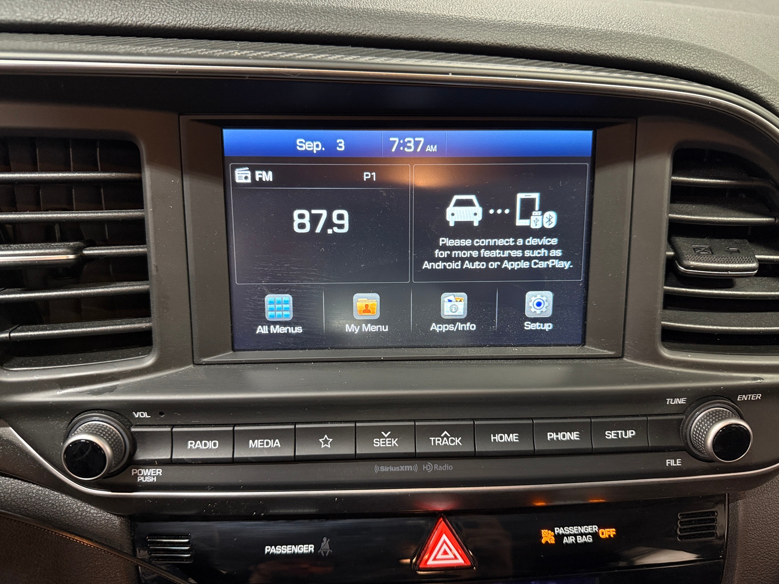 Thumbnail: 2020 Hyundai Elantra - 4