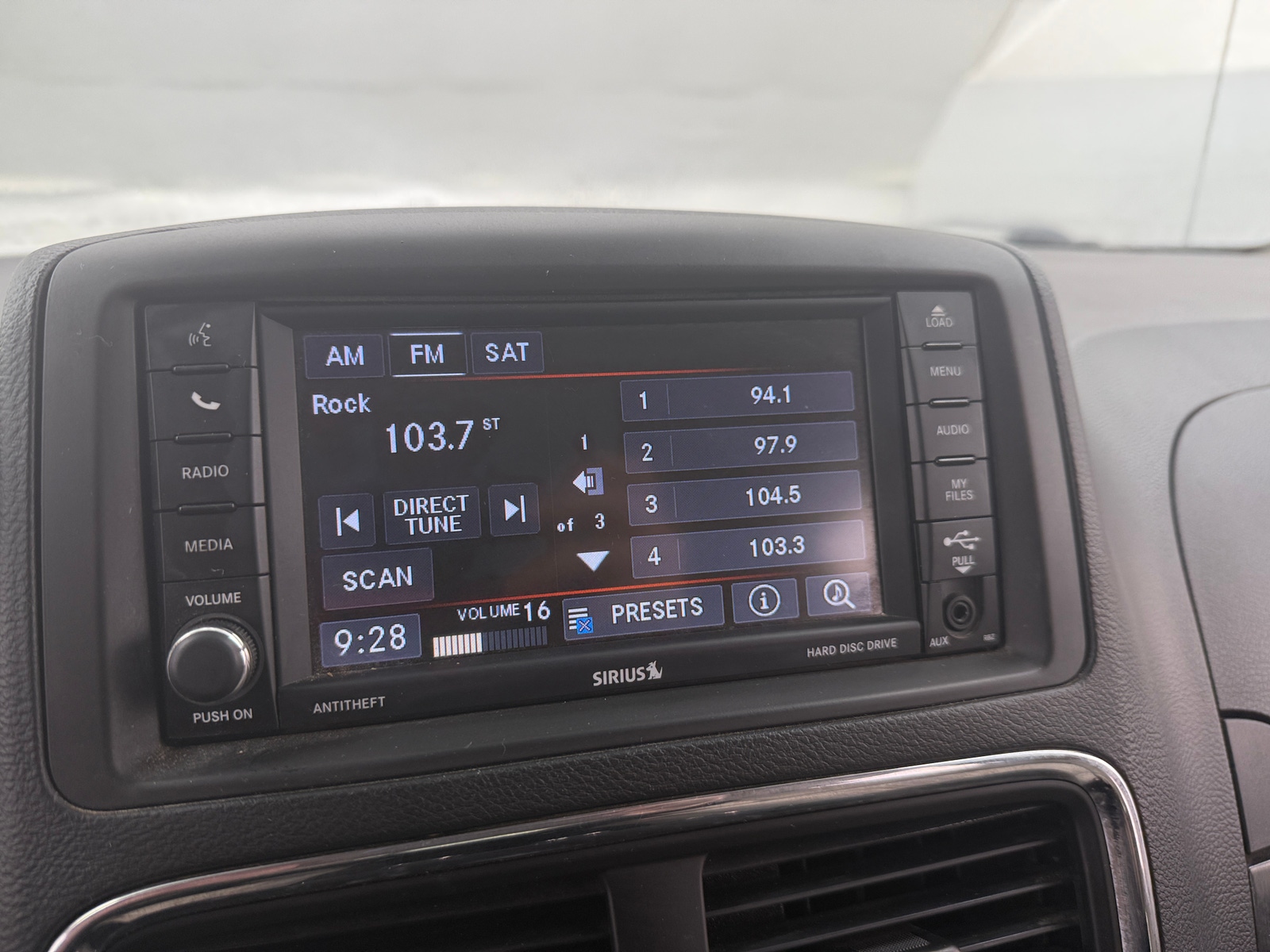 Thumbnail: 2018 Dodge Grand Caravan - 4