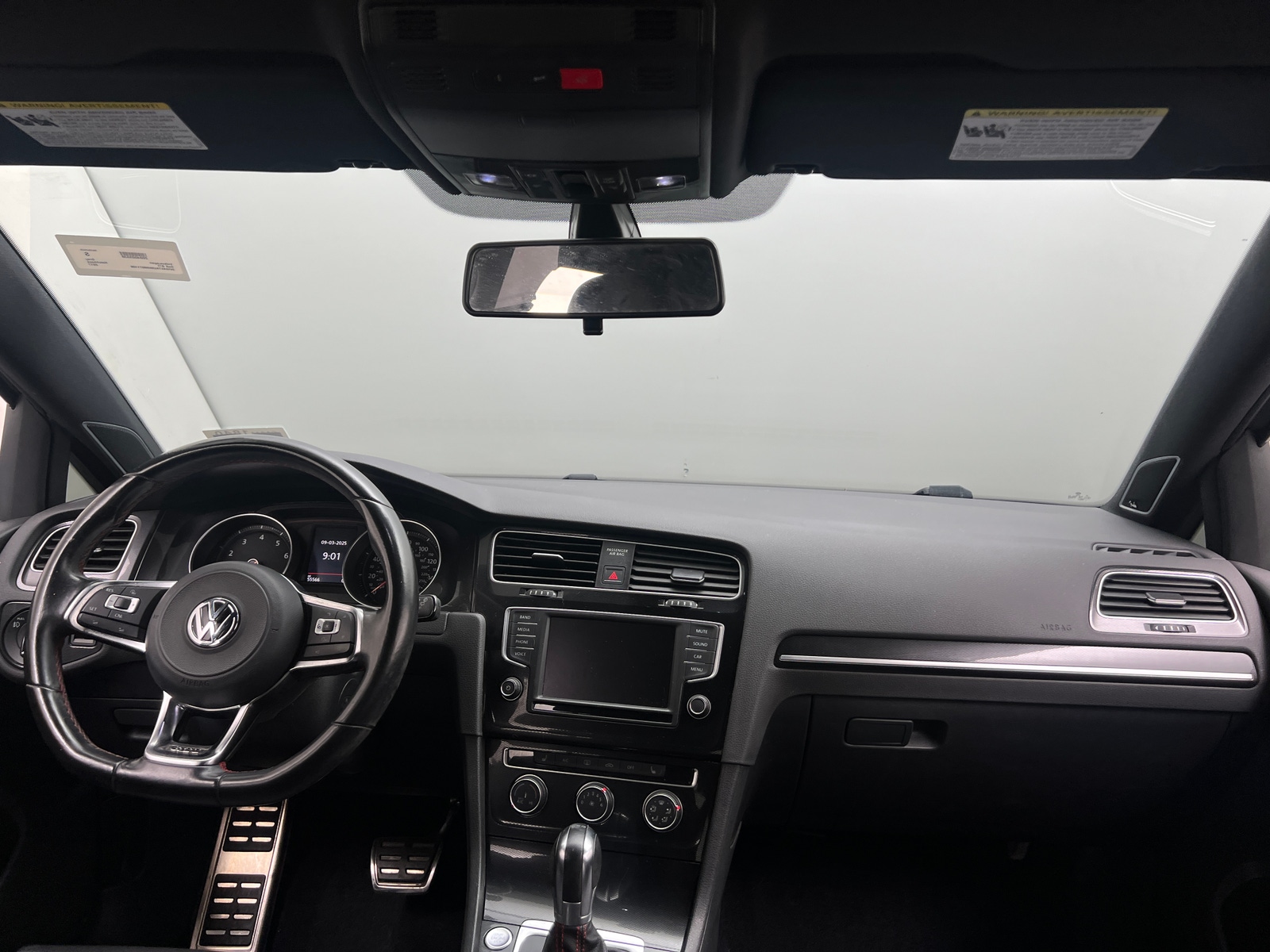 Thumbnail: 2017 Volkswagen Golf - 3
