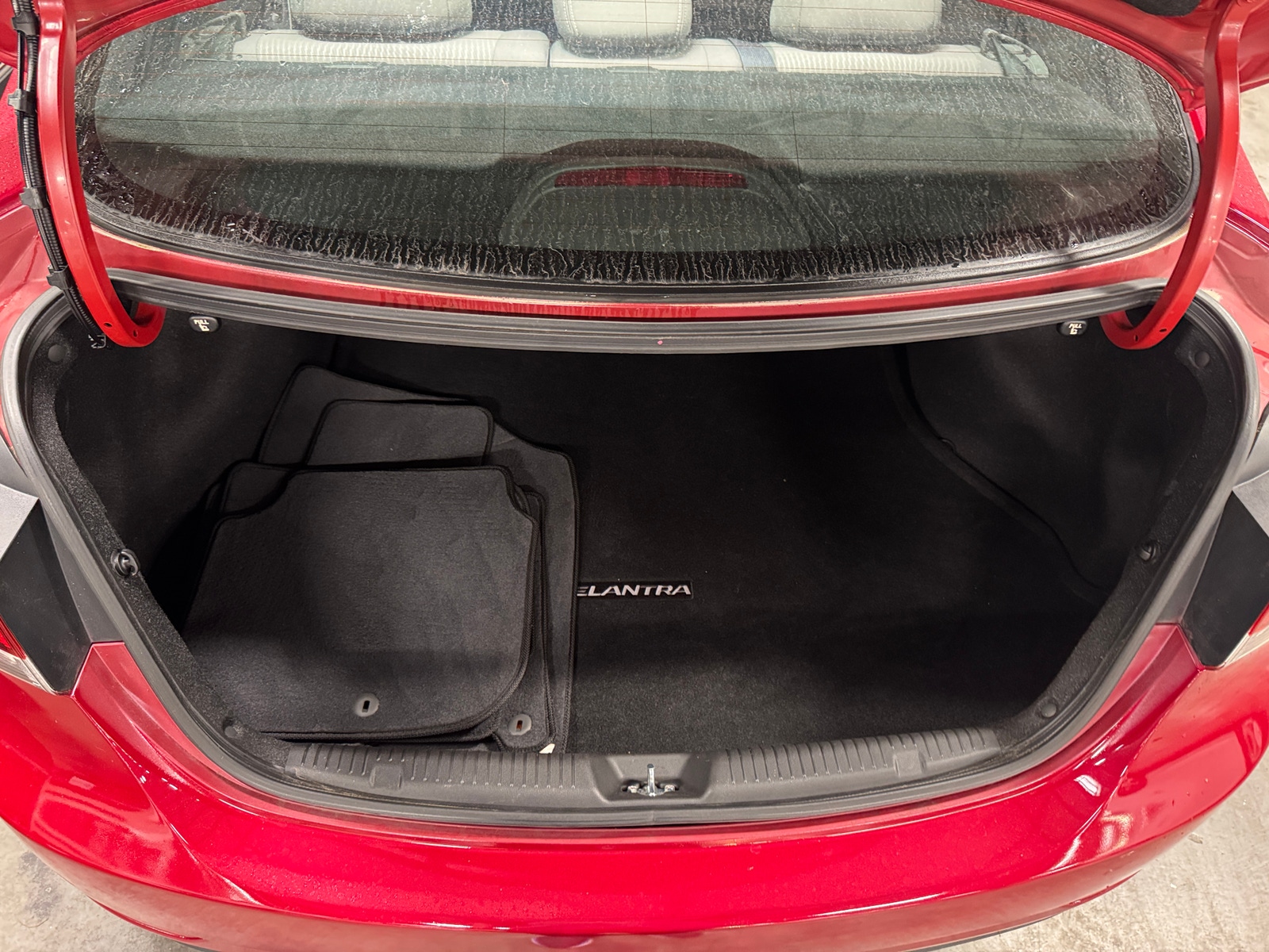 Thumbnail: 2015 Hyundai Elantra - 7