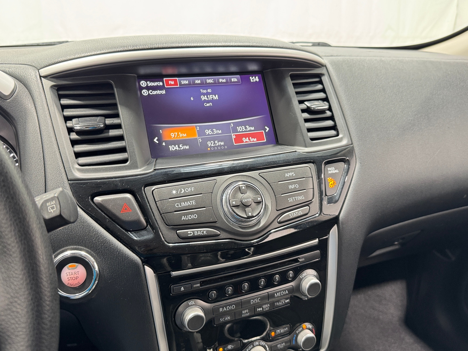 Thumbnail: 2020 Nissan Pathfinder - 4