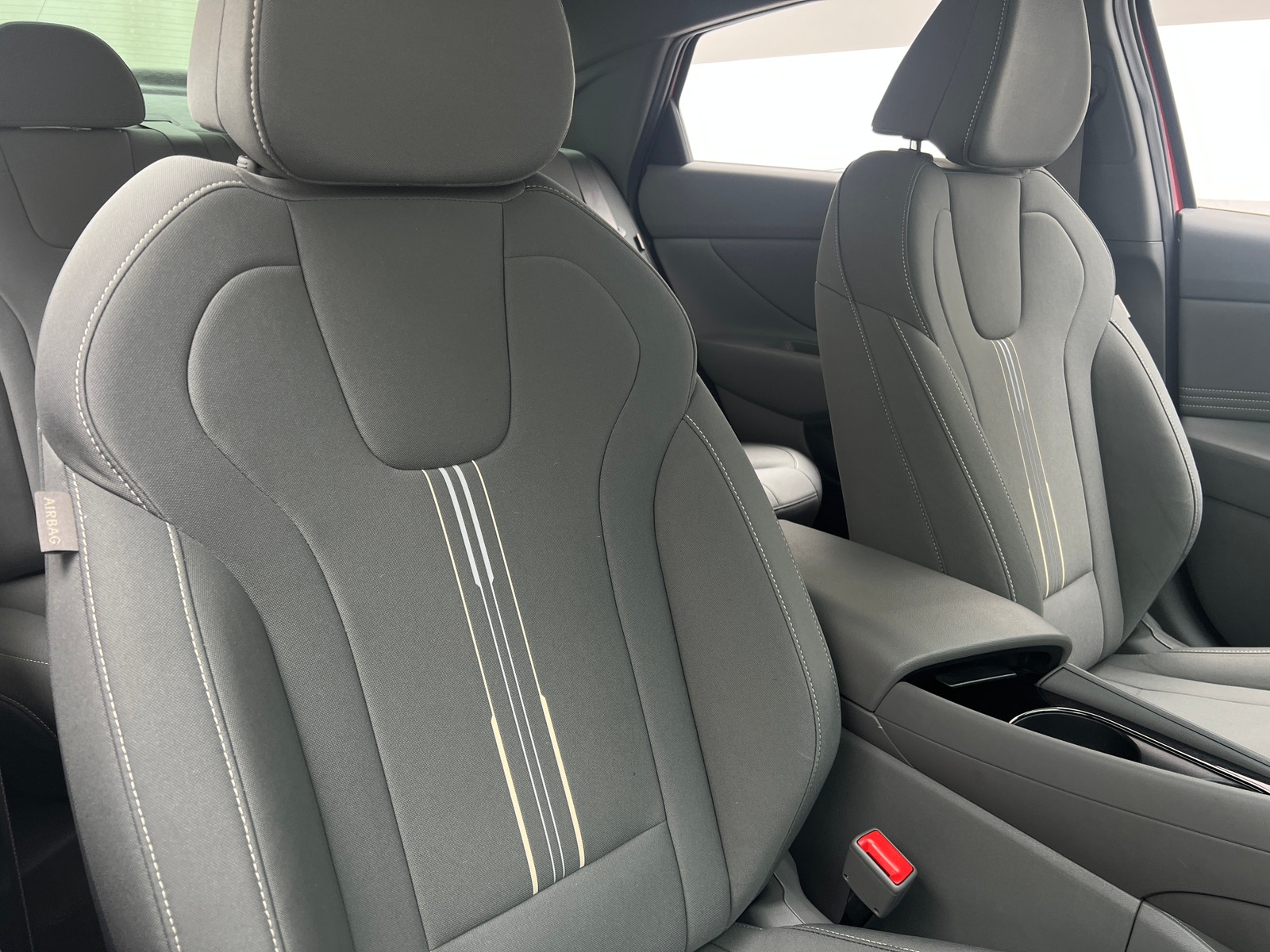 Thumbnail: 2024 Hyundai Elantra - 2