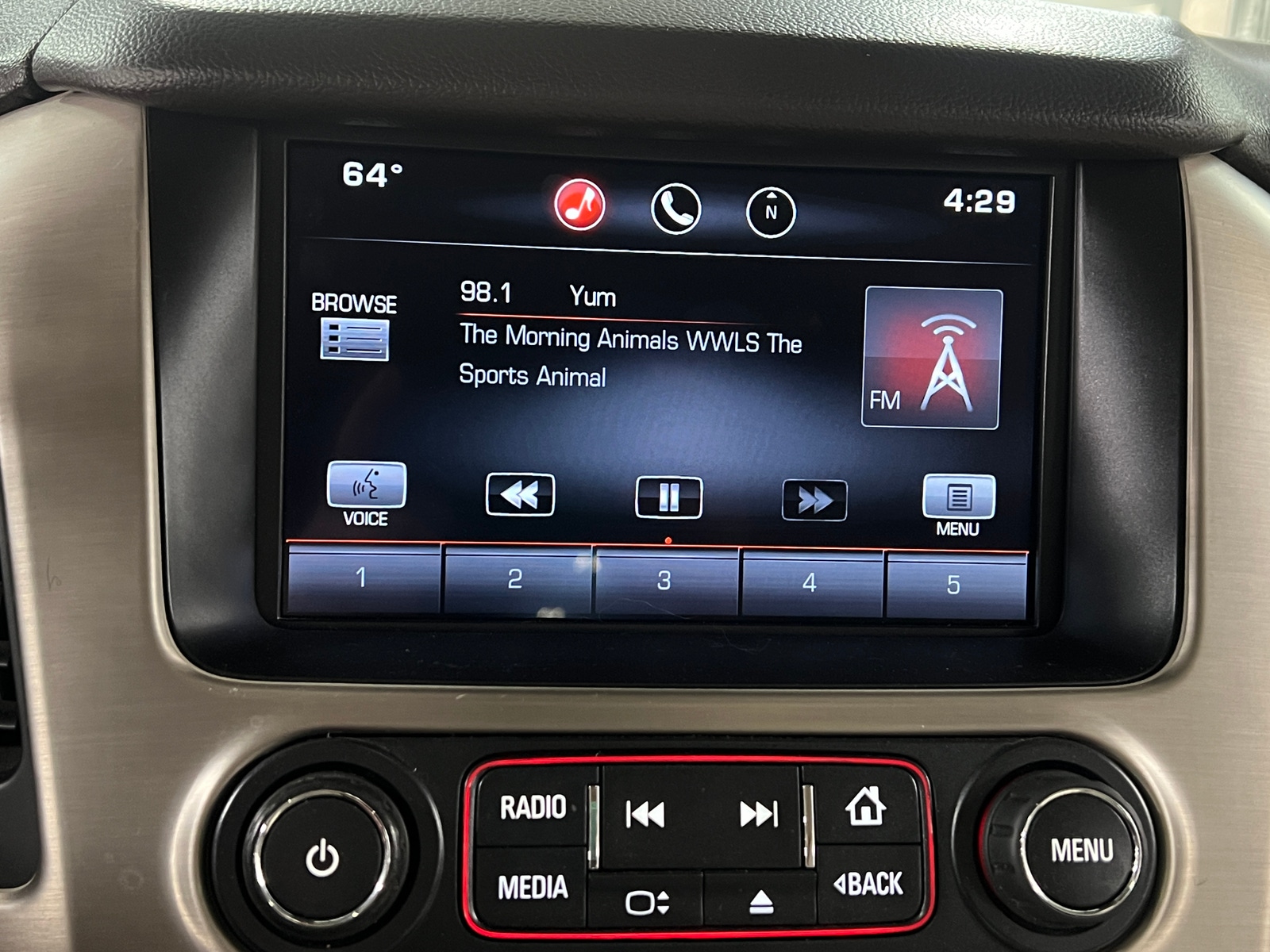 Thumbnail: 2015 GMC Yukon - 3