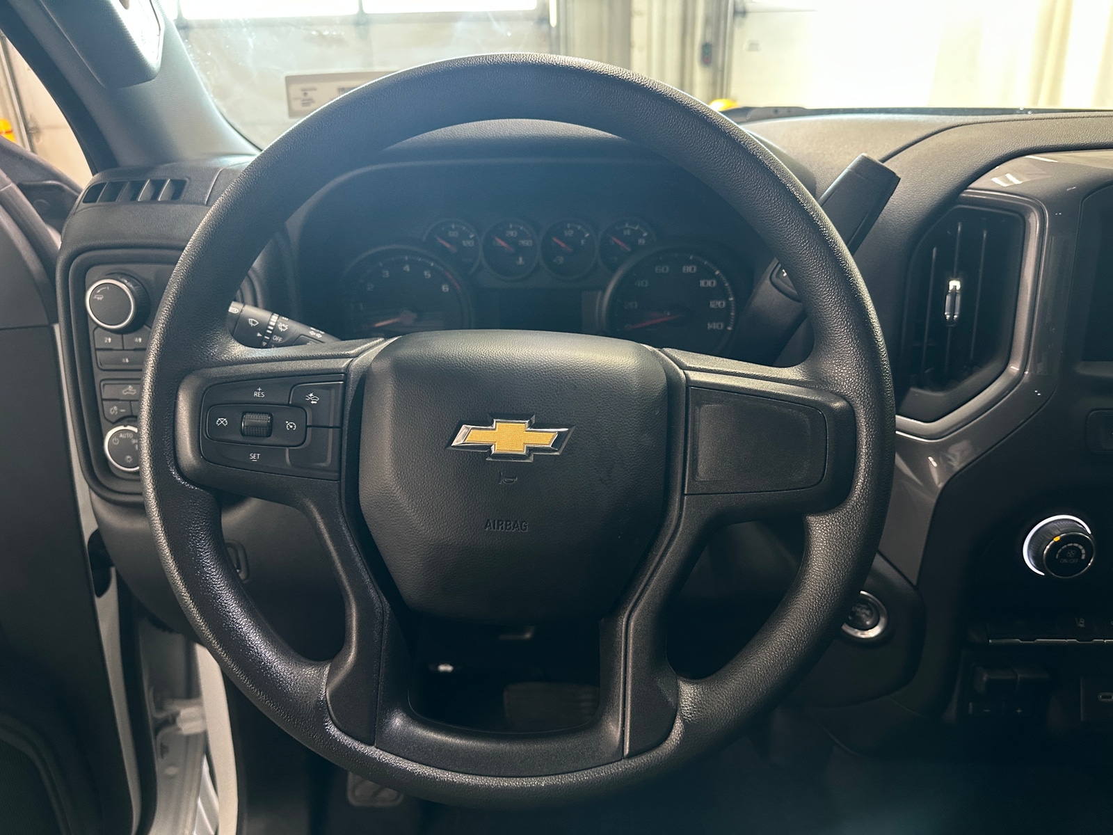 Thumbnail: 2024 Chevrolet Silverado 2500 - 5