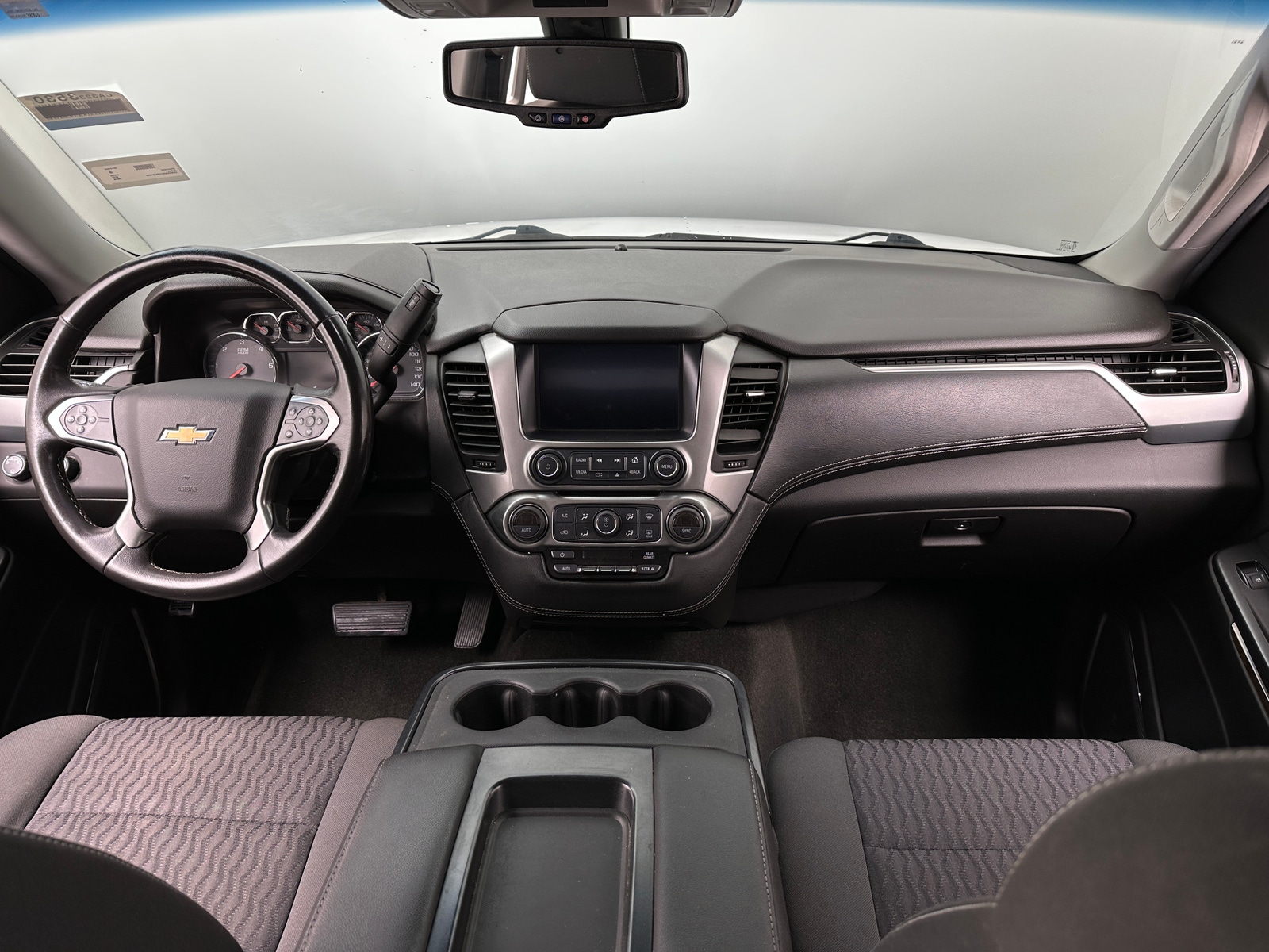 Thumbnail: 2018 Chevrolet Tahoe - 3