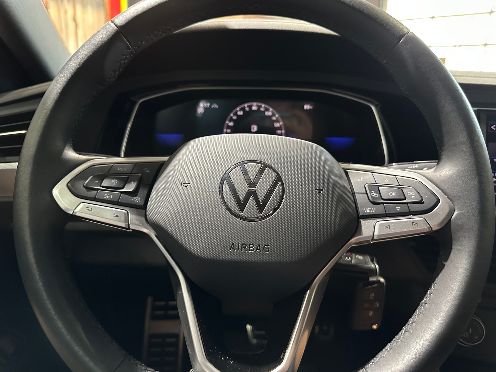 Thumbnail: 2024 Volkswagen Jetta - 5