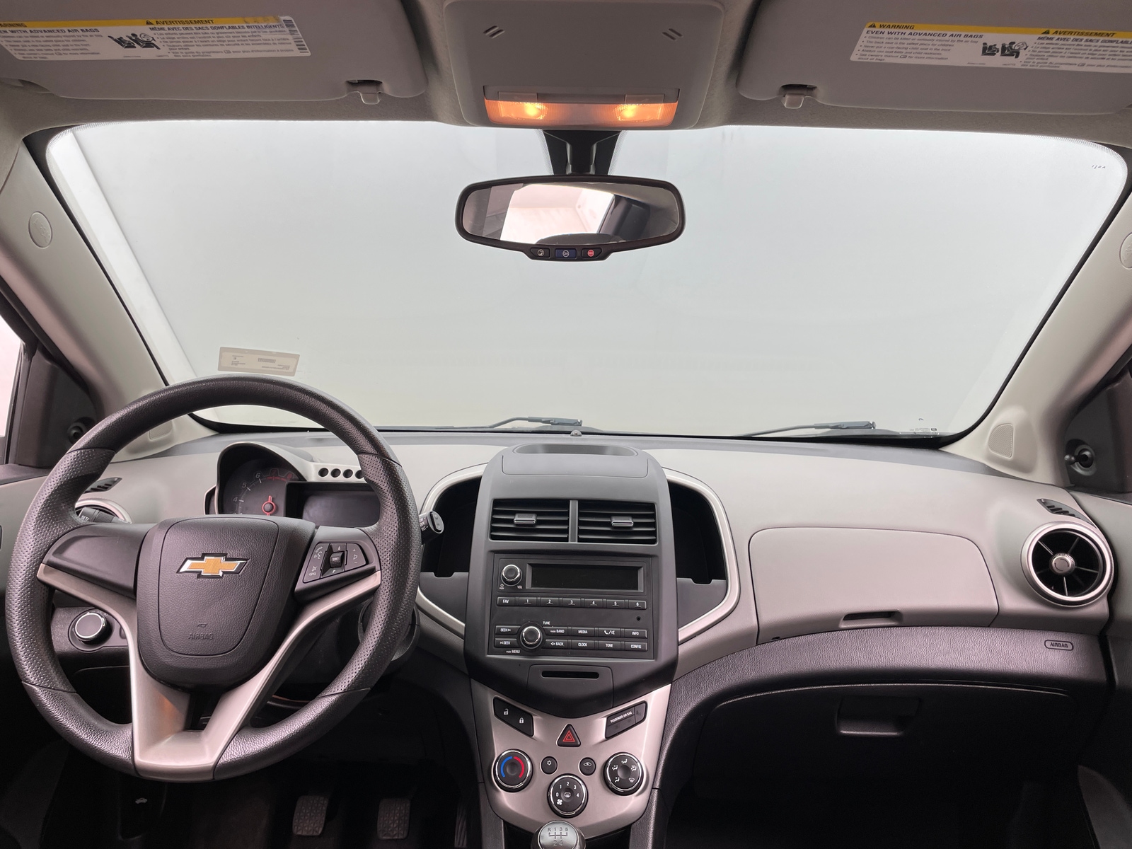 Thumbnail: 2015 Chevrolet Sonic - 3
