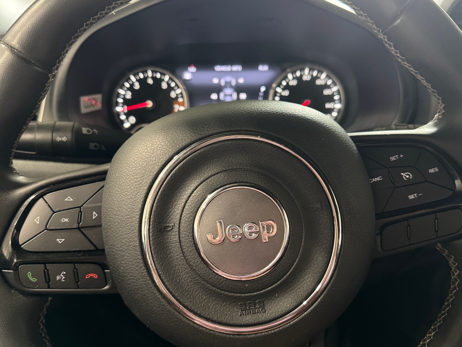 Thumbnail: 2021 Jeep Renegade - 5