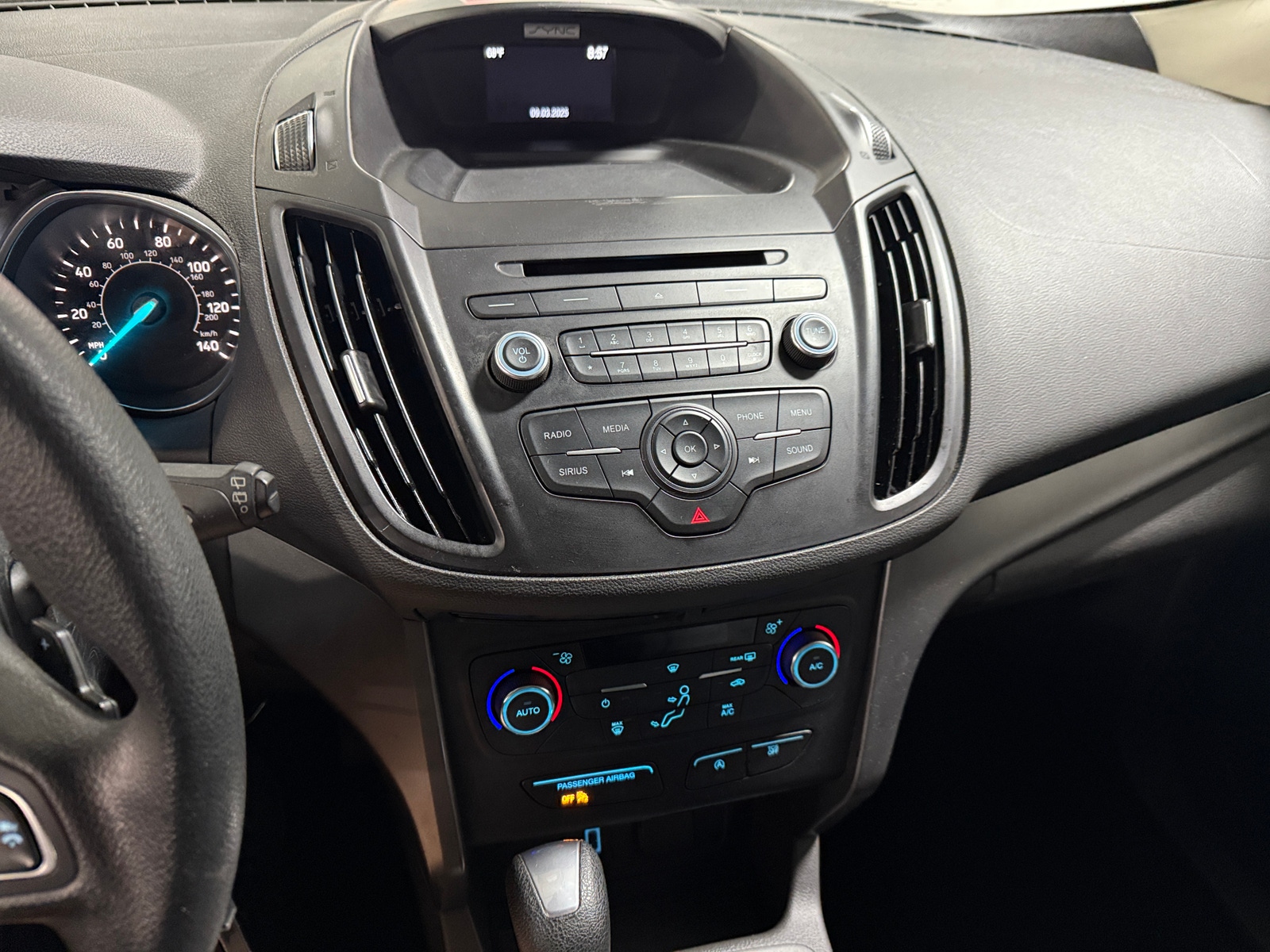 Thumbnail: 2017 Ford Escape - 4