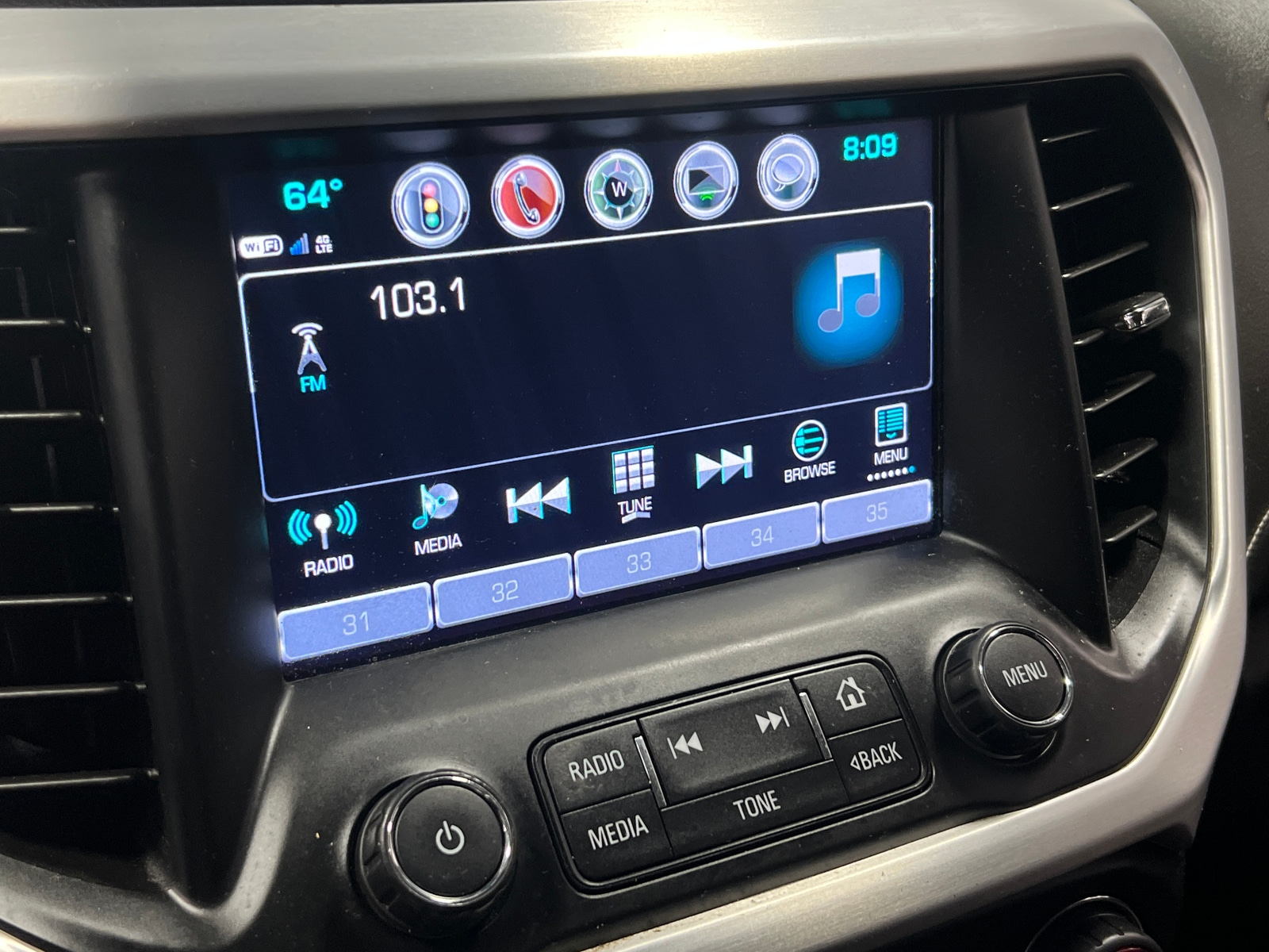 Thumbnail: 2019 GMC Acadia - 3