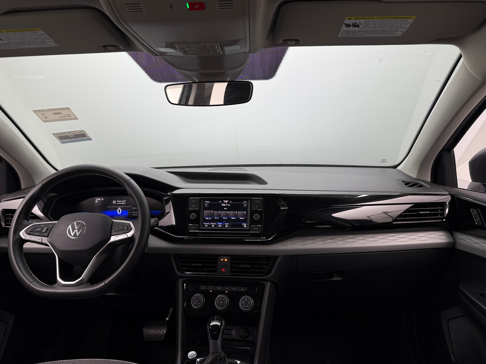 Thumbnail: 2024 Volkswagen Taos - 3