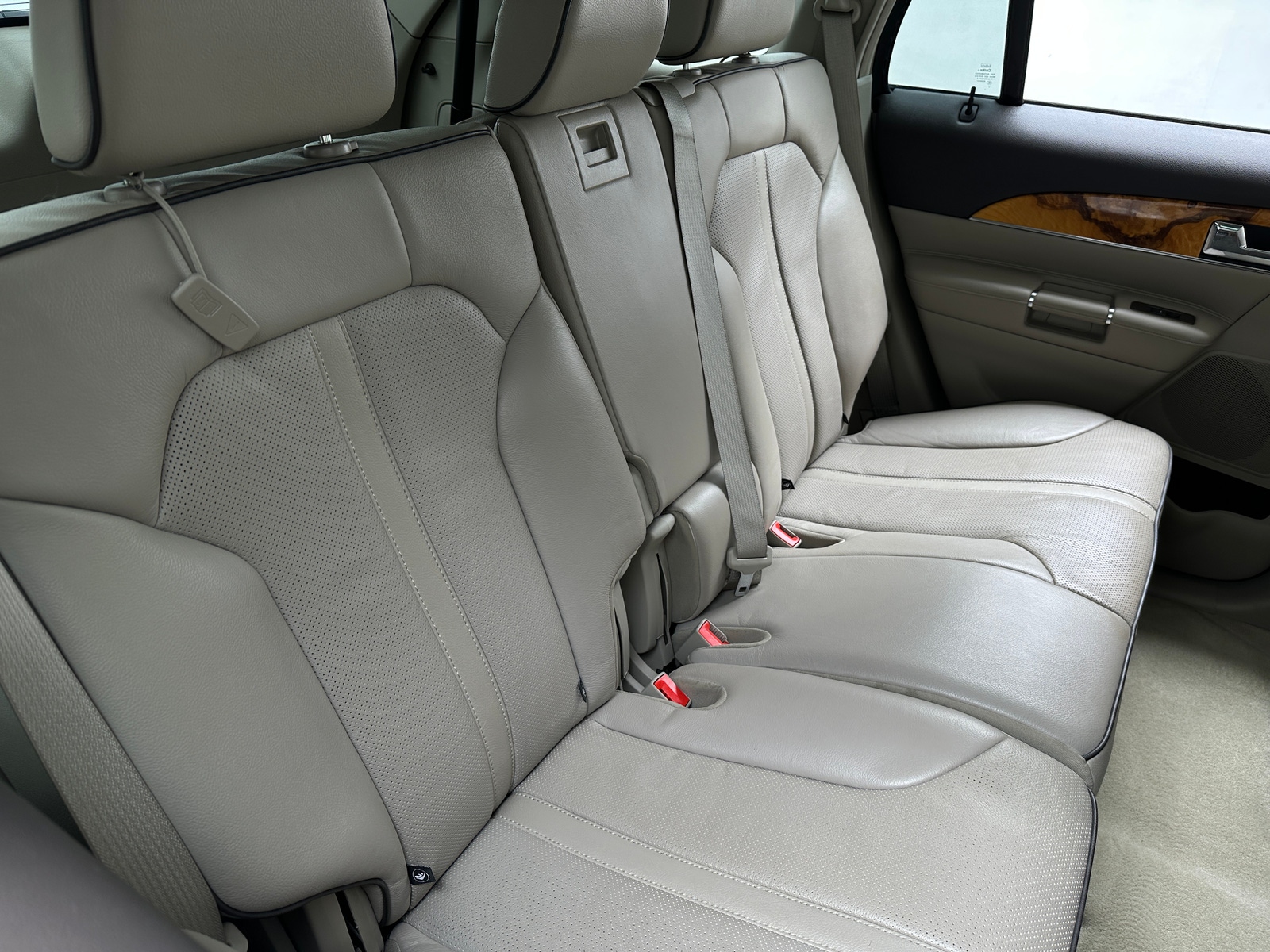 Thumbnail: 2011 Lincoln MKX - 5