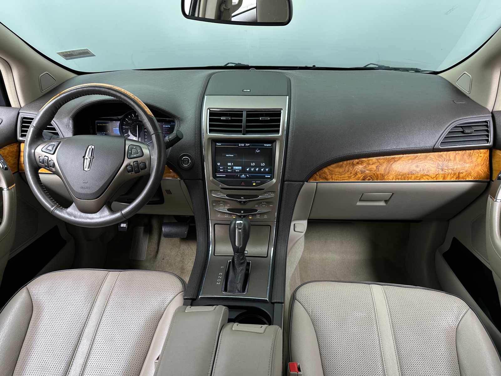 Thumbnail: 2011 Lincoln MKX - 2