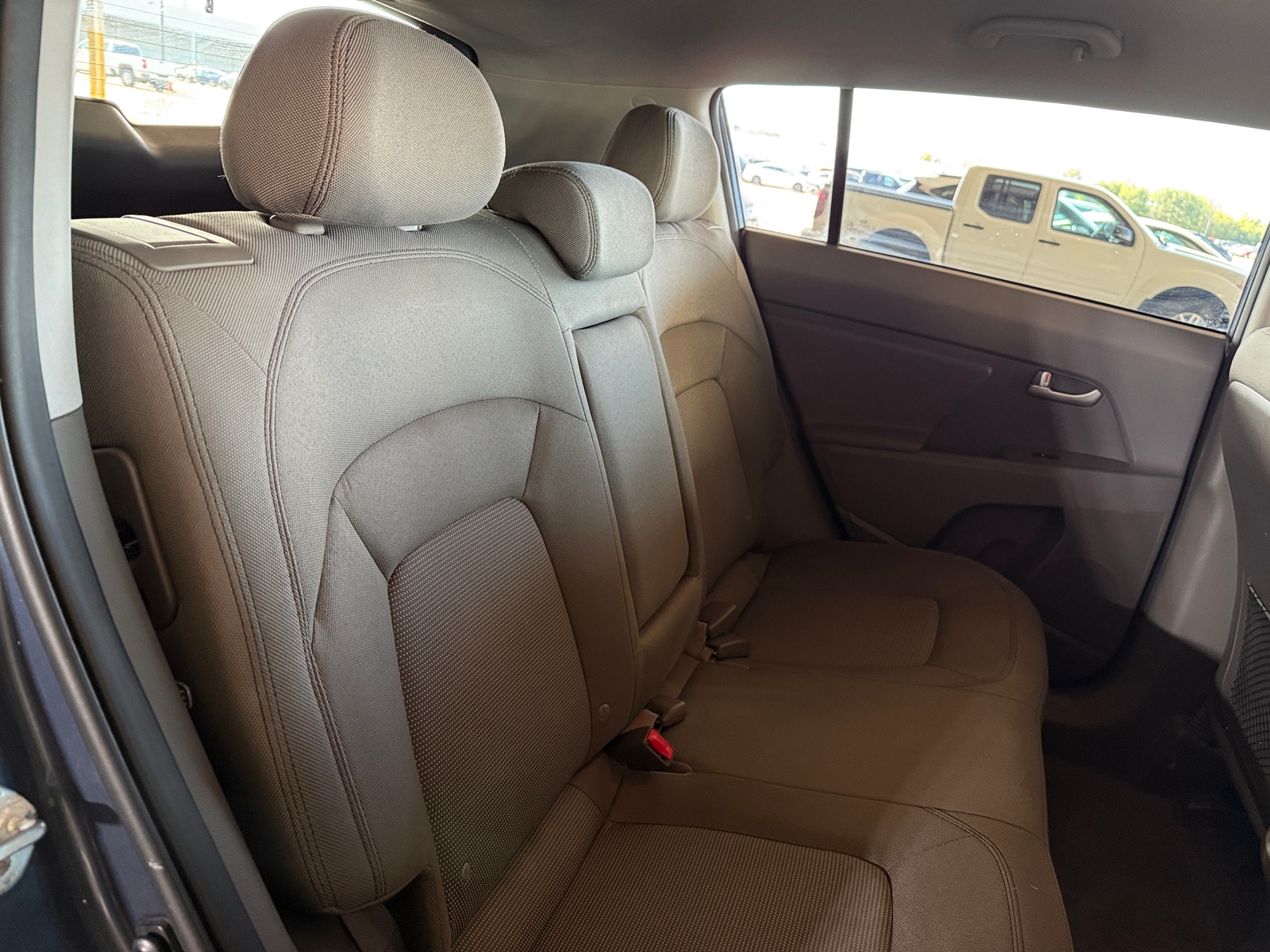 Thumbnail: 2015 Kia Sportage - 6