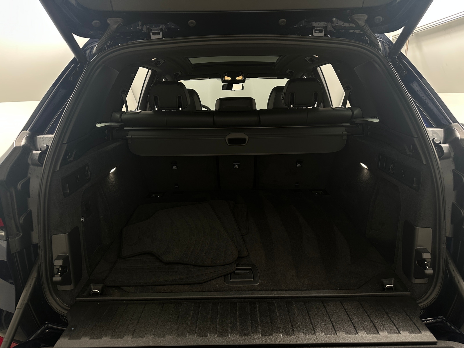Thumbnail: 2025 BMW X5 - 6