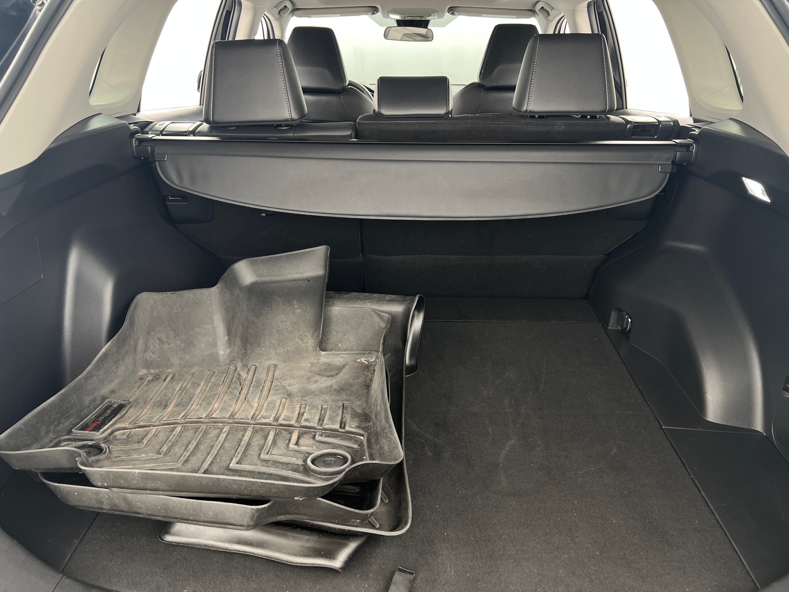 Thumbnail: 2021 Toyota RAV4 - 6