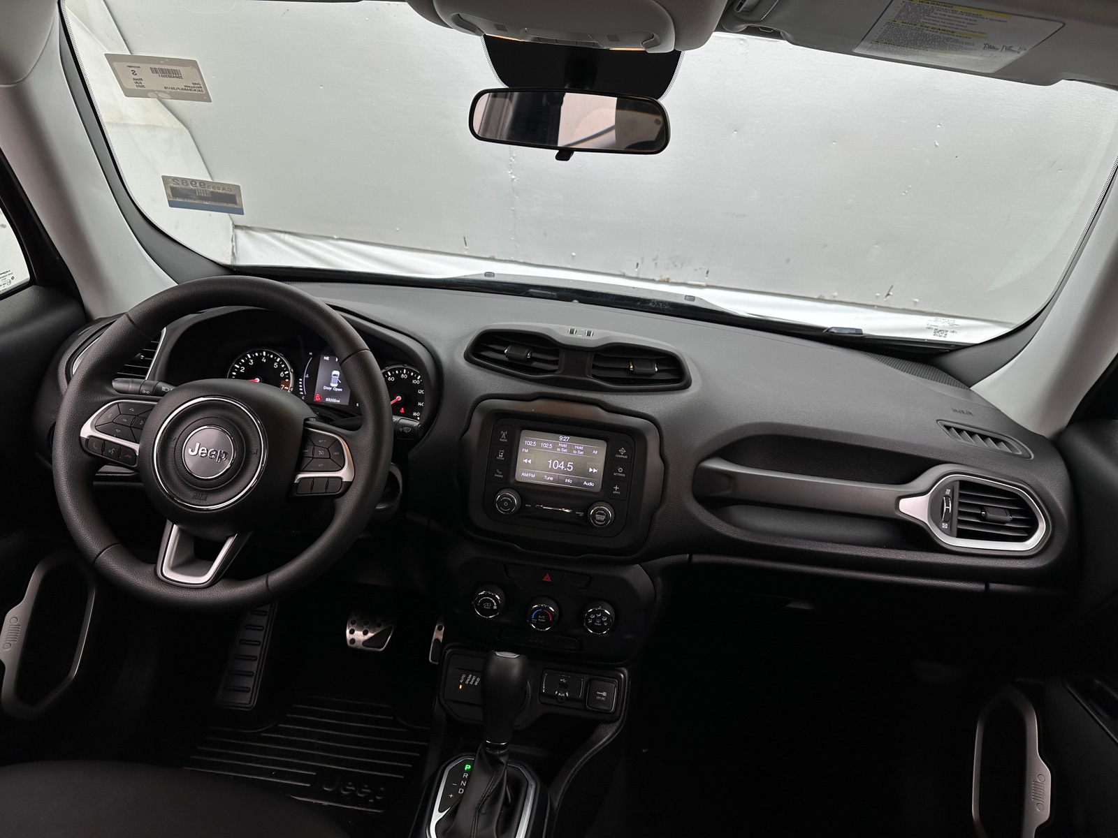 Thumbnail: 2020 Jeep Renegade - 3