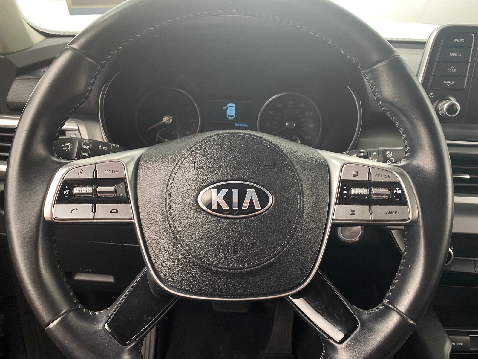 Thumbnail: 2020 Kia Telluride - 4