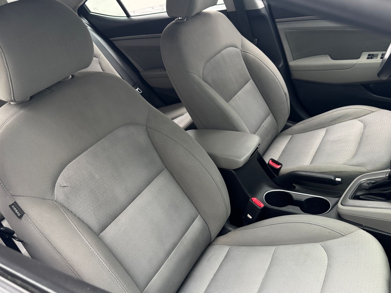 Thumbnail: 2017 Hyundai Elantra - 2