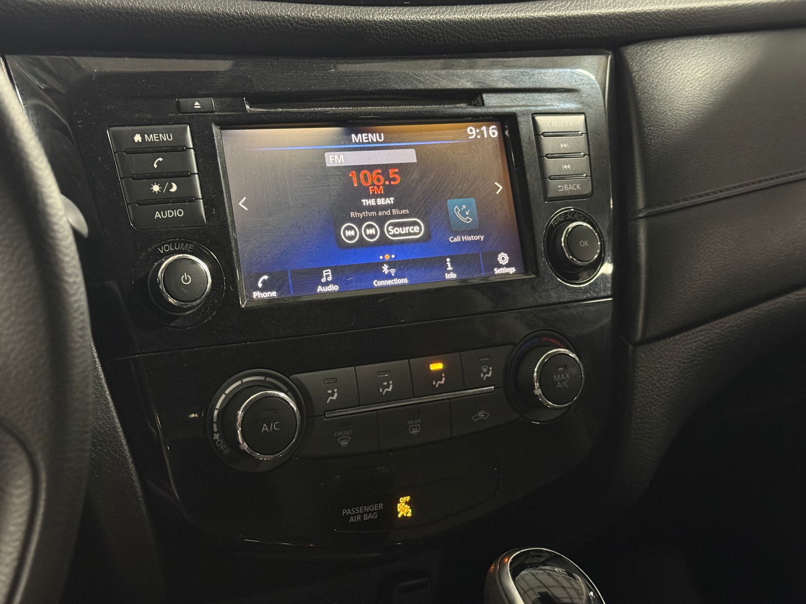 Thumbnail: 2019 Nissan Rogue - 4