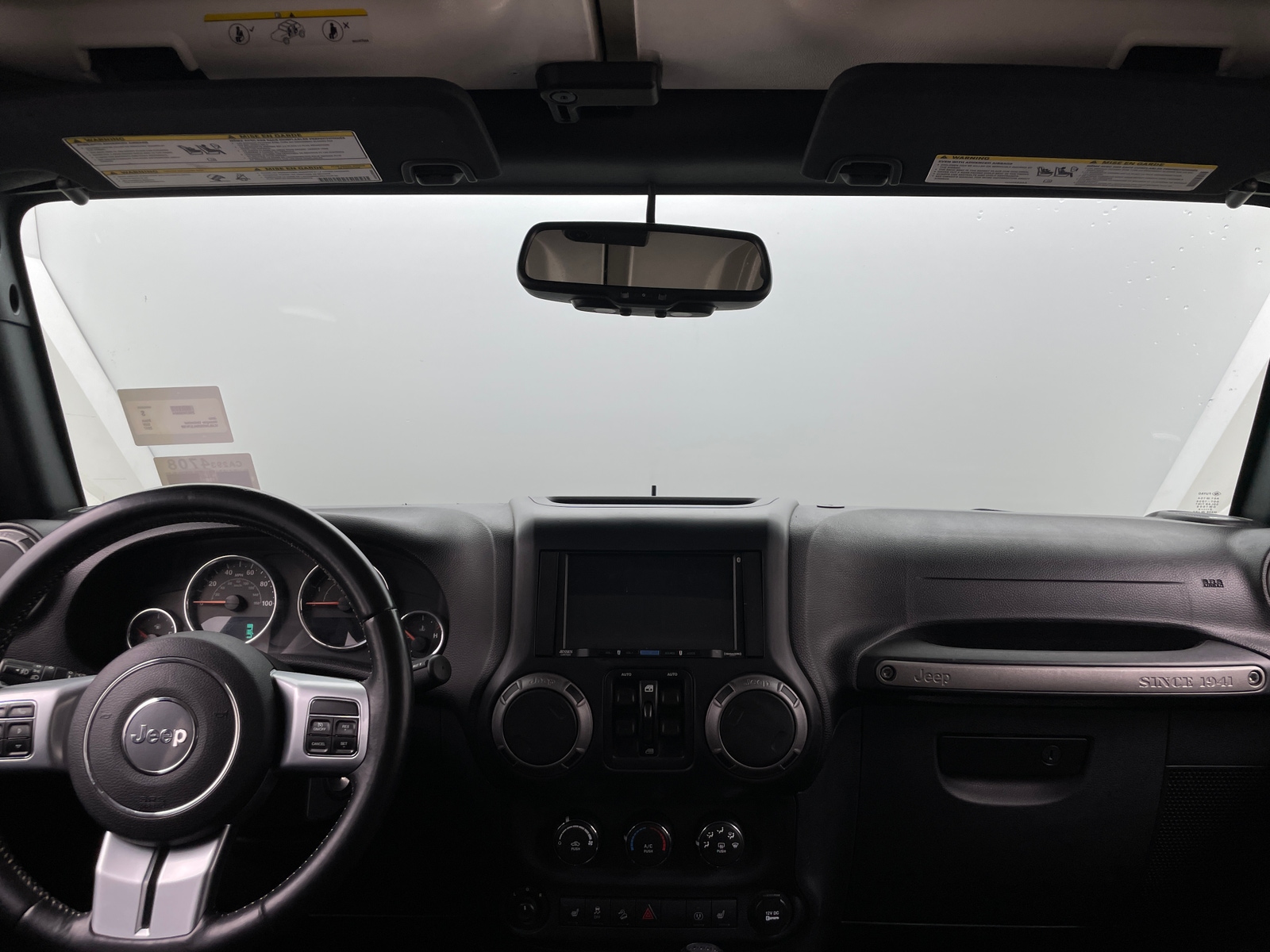 Thumbnail: 2017 Jeep Wrangler - 3