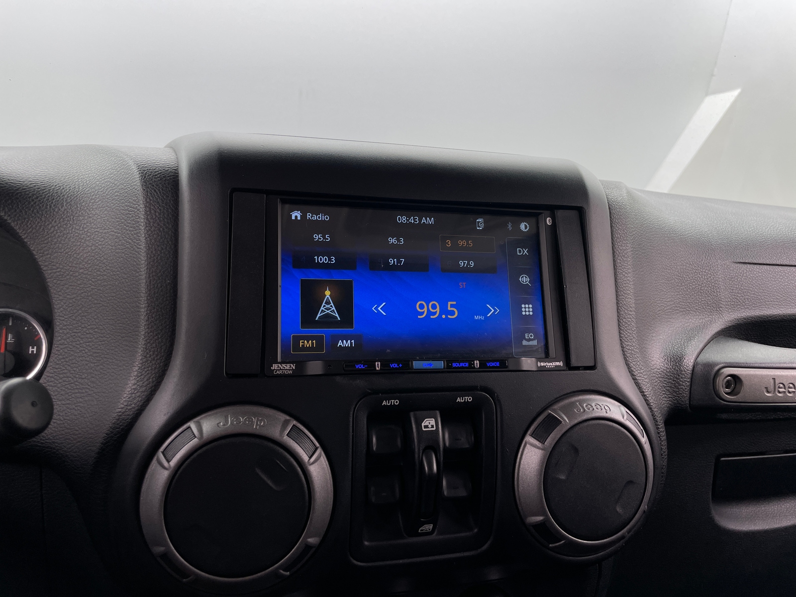 Thumbnail: 2017 Jeep Wrangler - 4