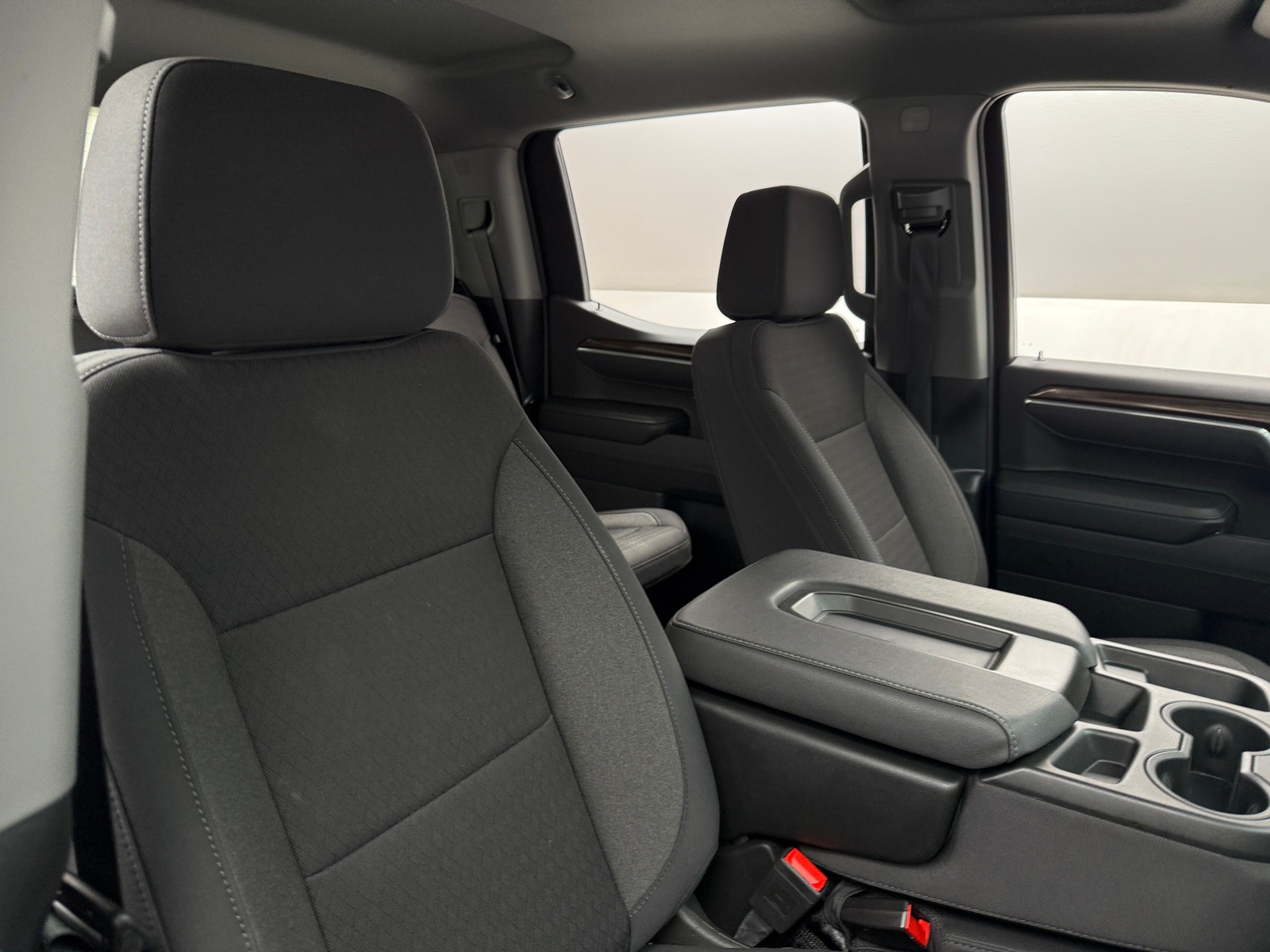 Thumbnail: 2025 Chevrolet Silverado 1500 - 2