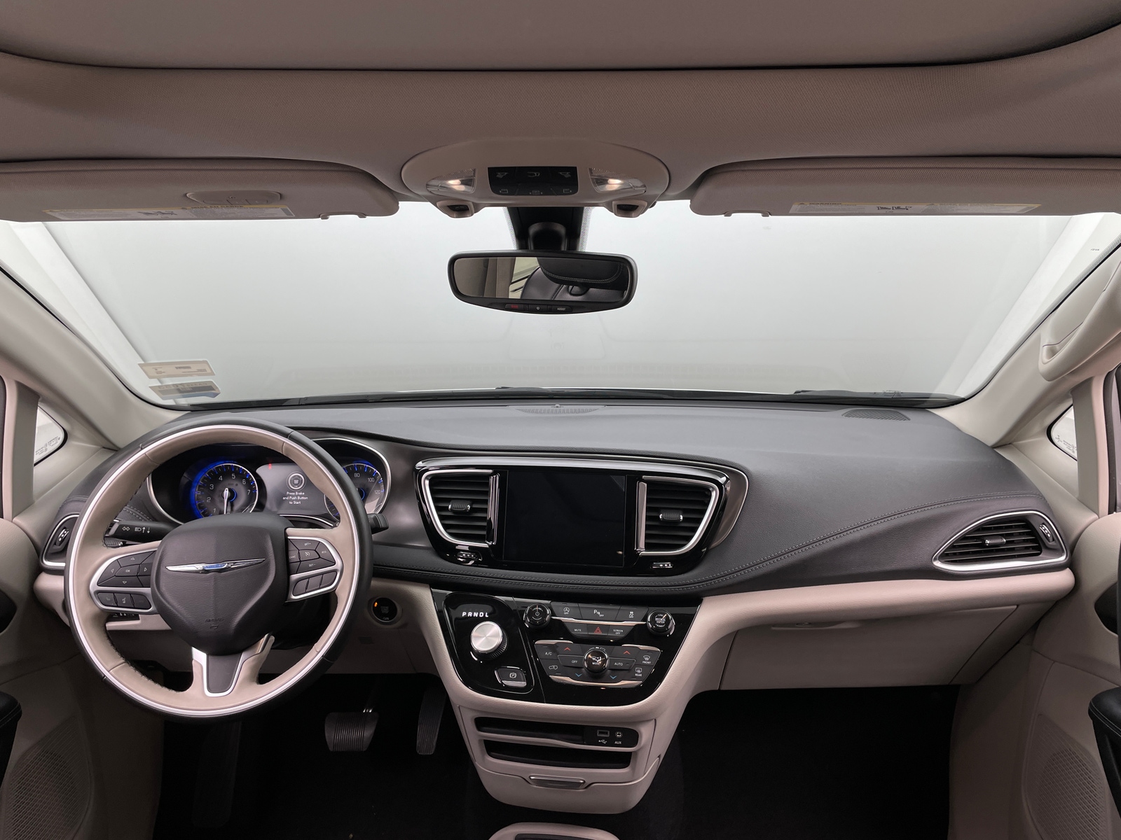 Thumbnail: 2019 Chrysler Pacifica - 2
