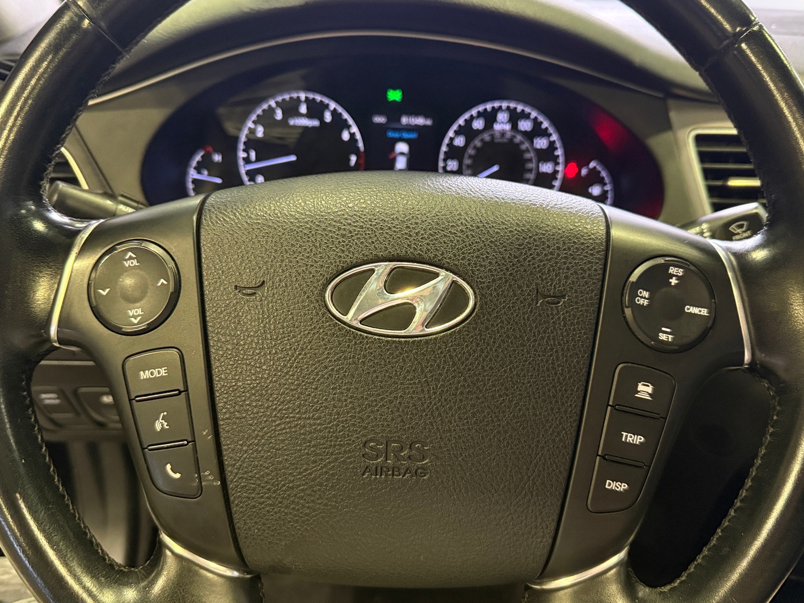 Thumbnail: 2012 Hyundai Genesis - 4