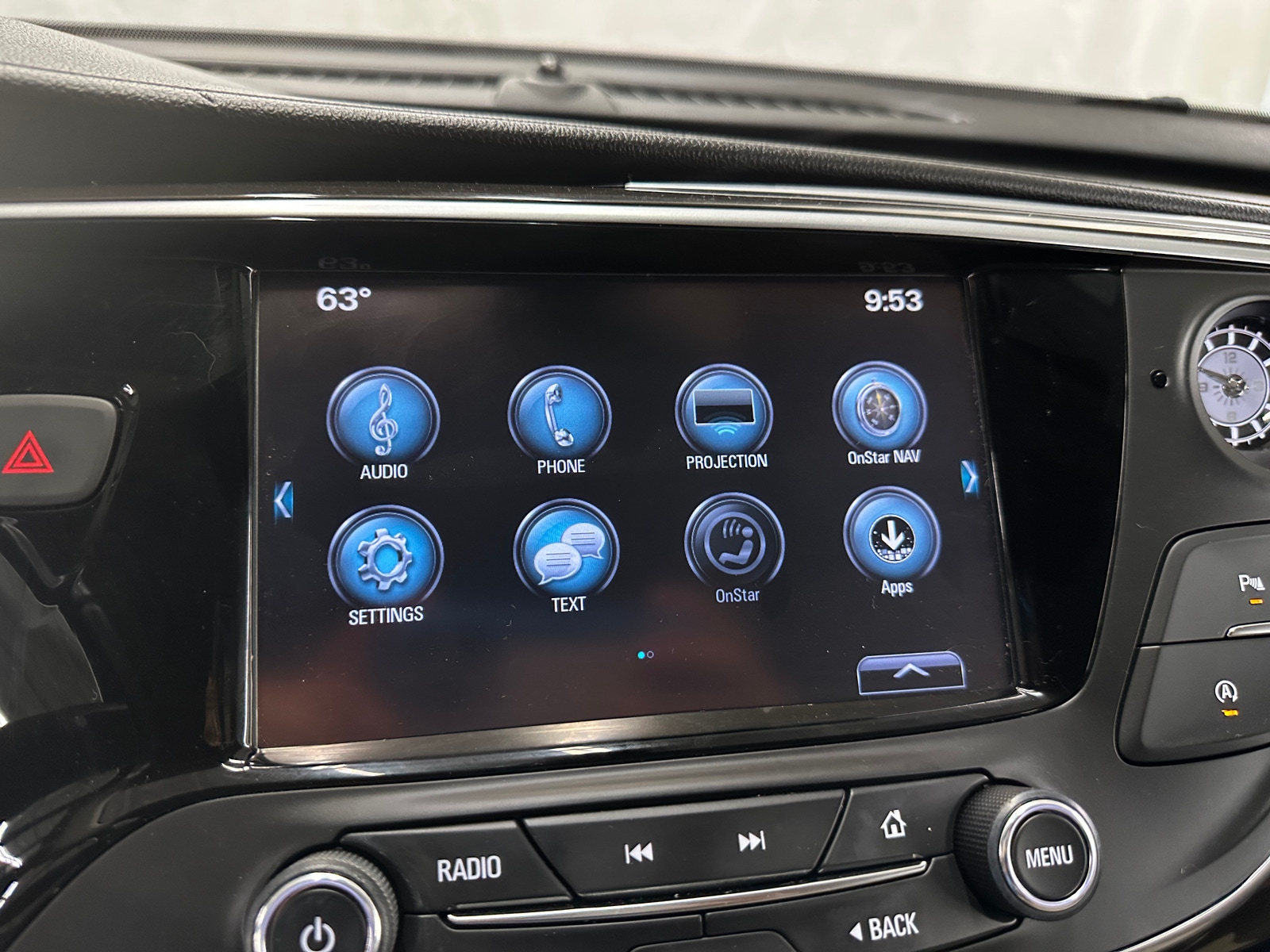 Thumbnail: 2020 Buick Envision - 3