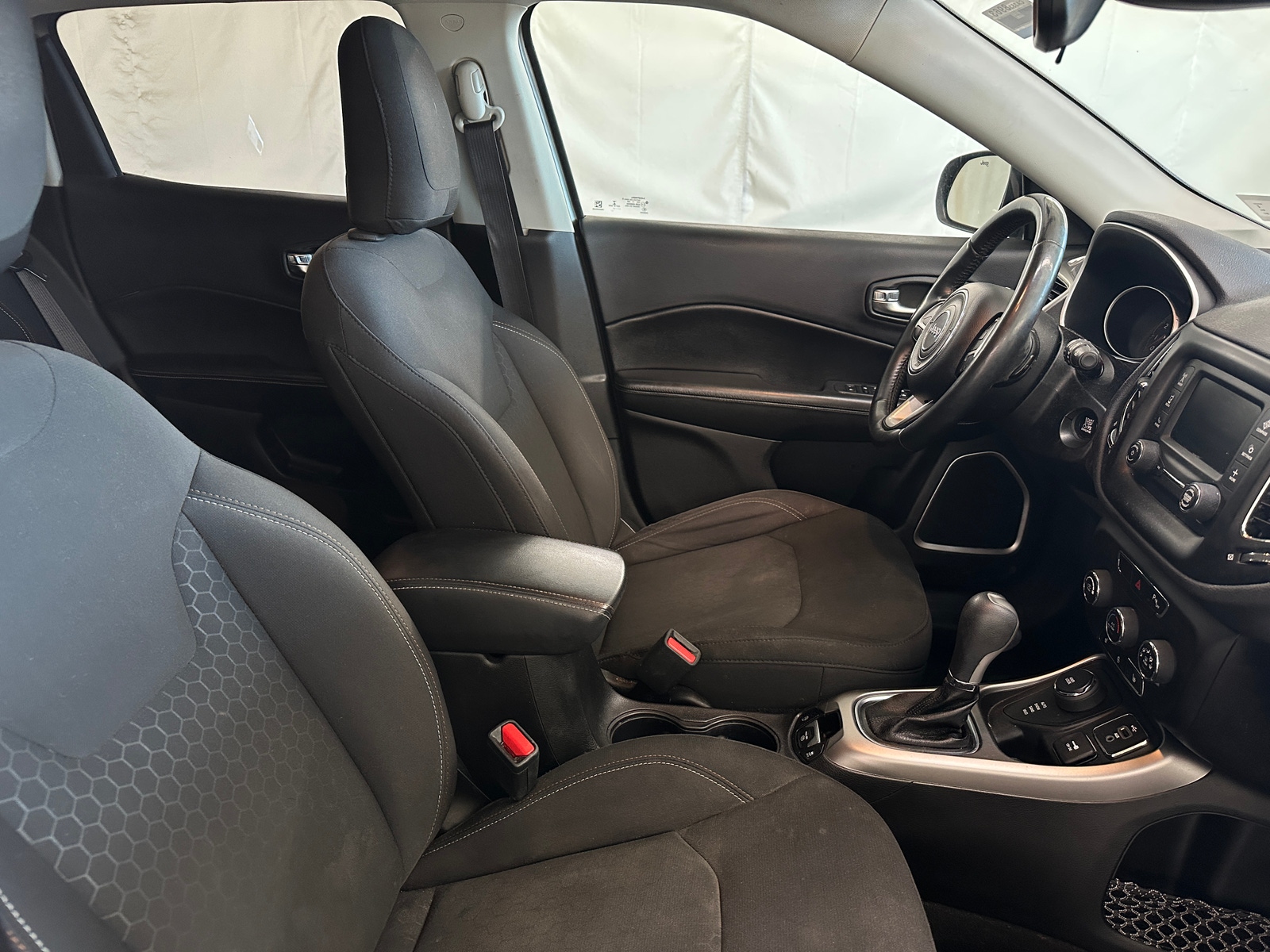 Thumbnail: 2017 Jeep Compass - 2