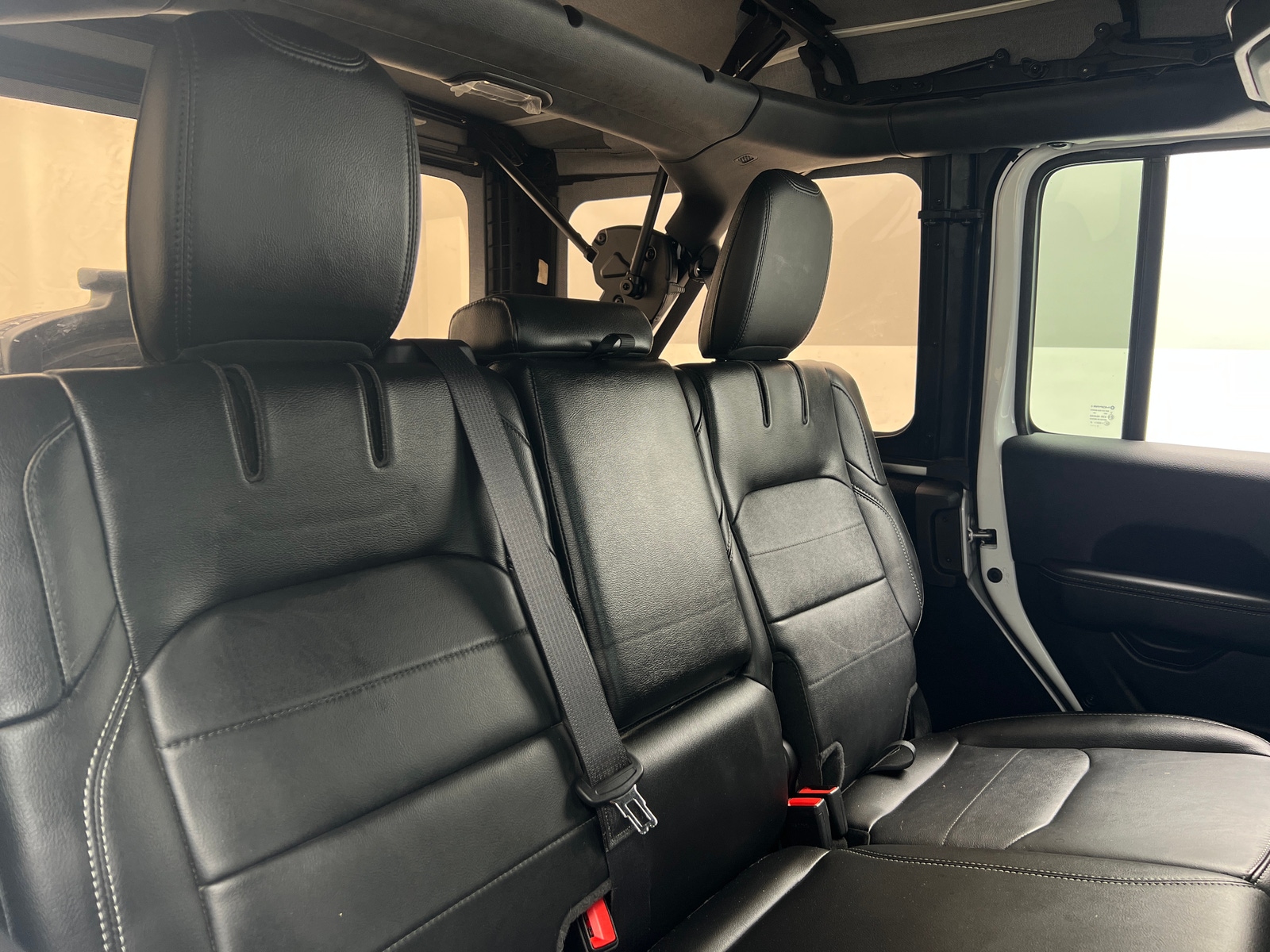 Thumbnail: 2021 Jeep Wrangler - 5