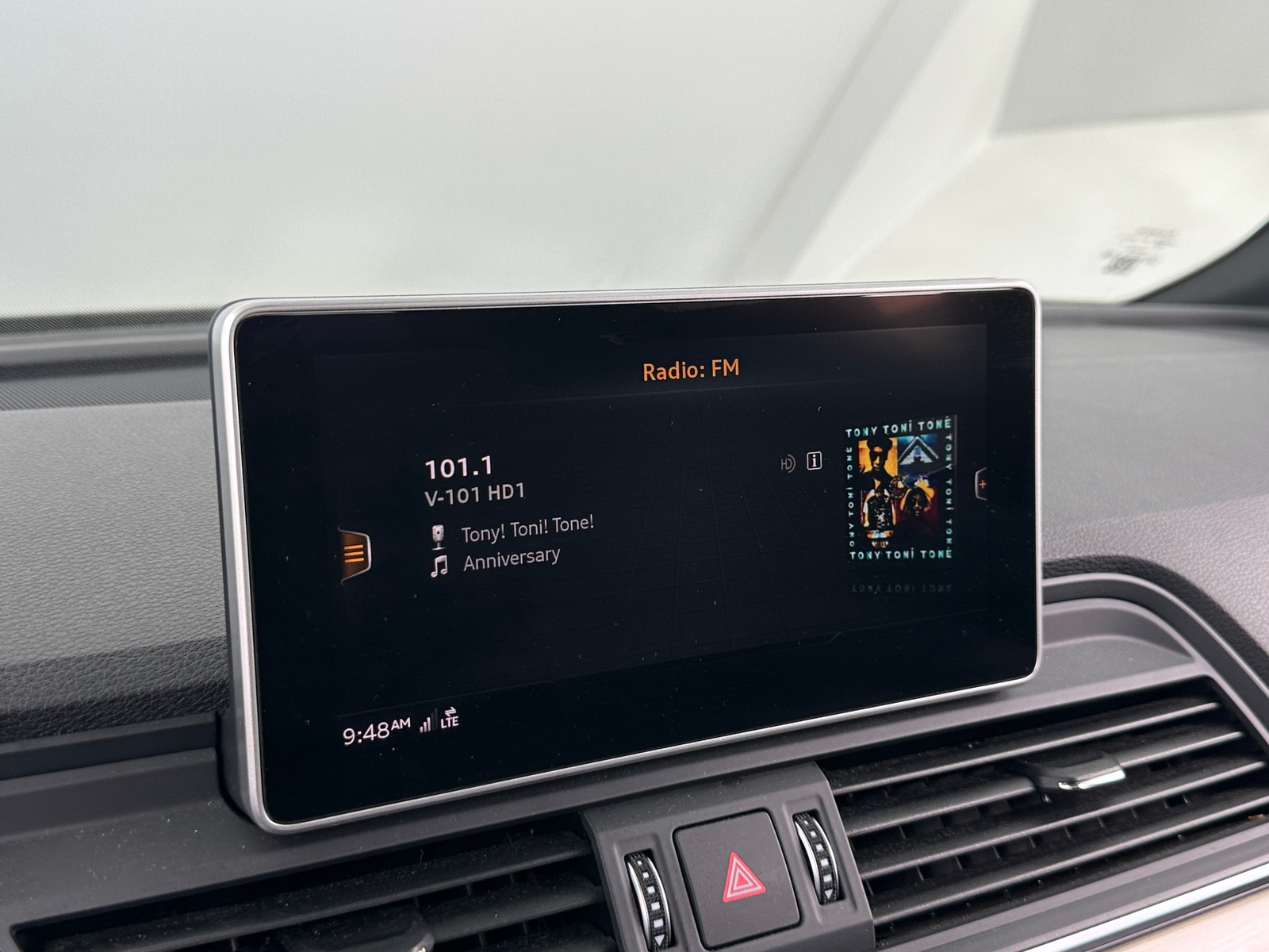 Thumbnail: 2019 Audi SQ5 - 3