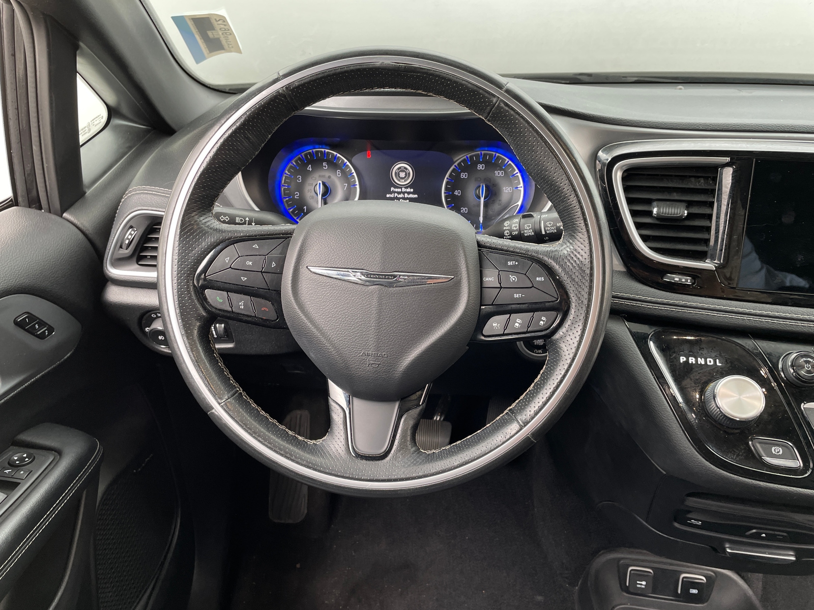 Thumbnail: 2019 Chrysler Pacifica - 4