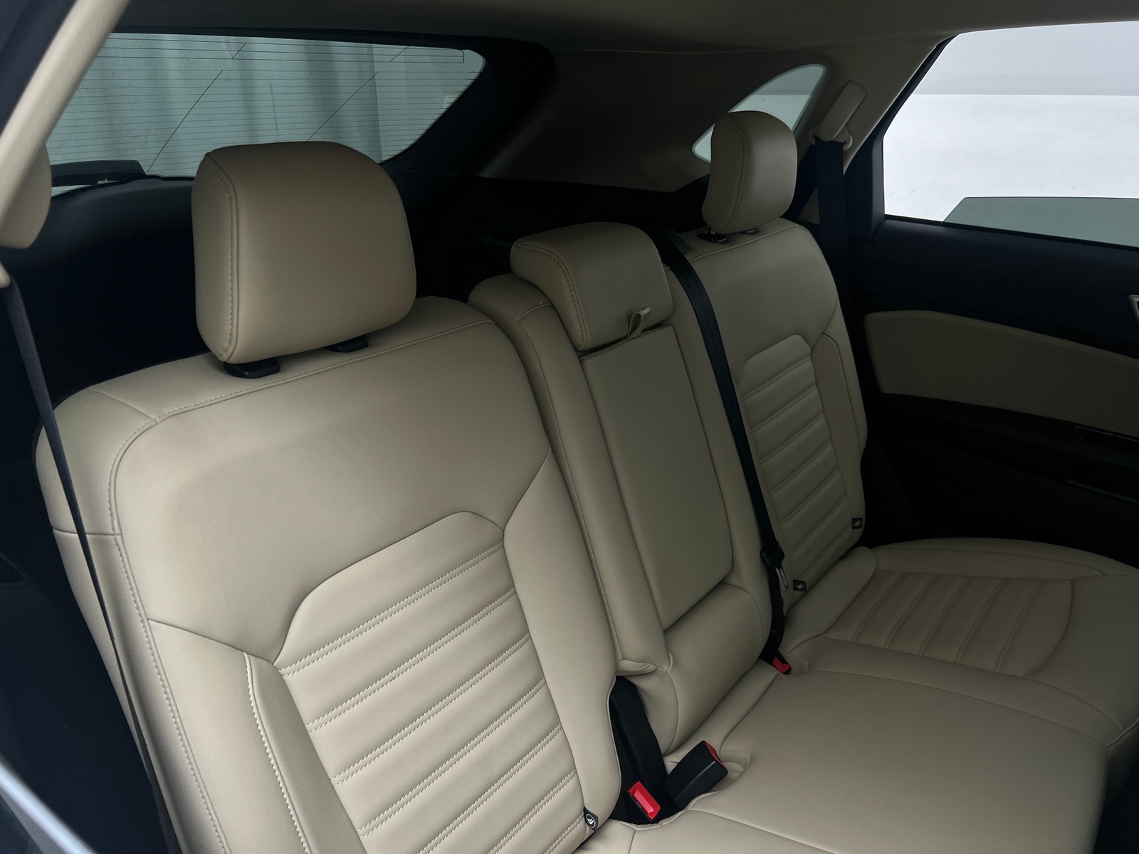 Thumbnail: 2020 Ford Edge - 5