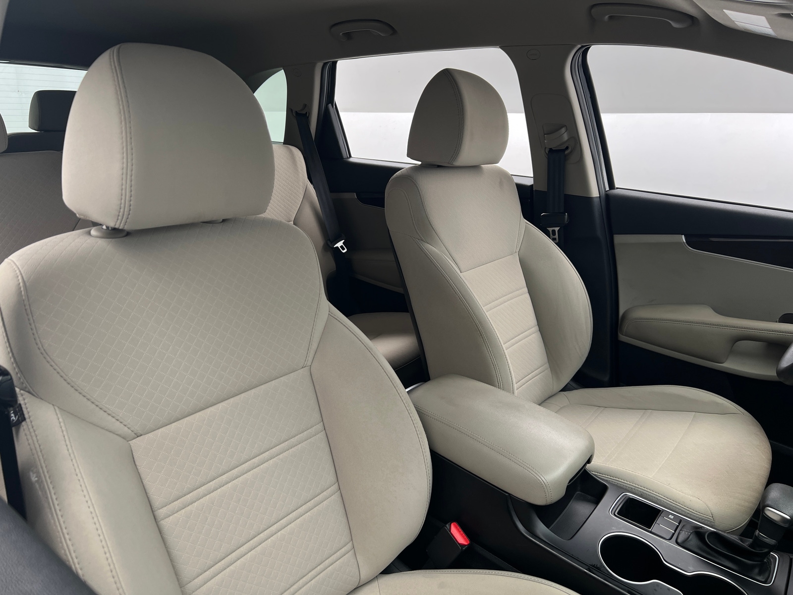 Thumbnail: 2019 Kia Sorento - 2