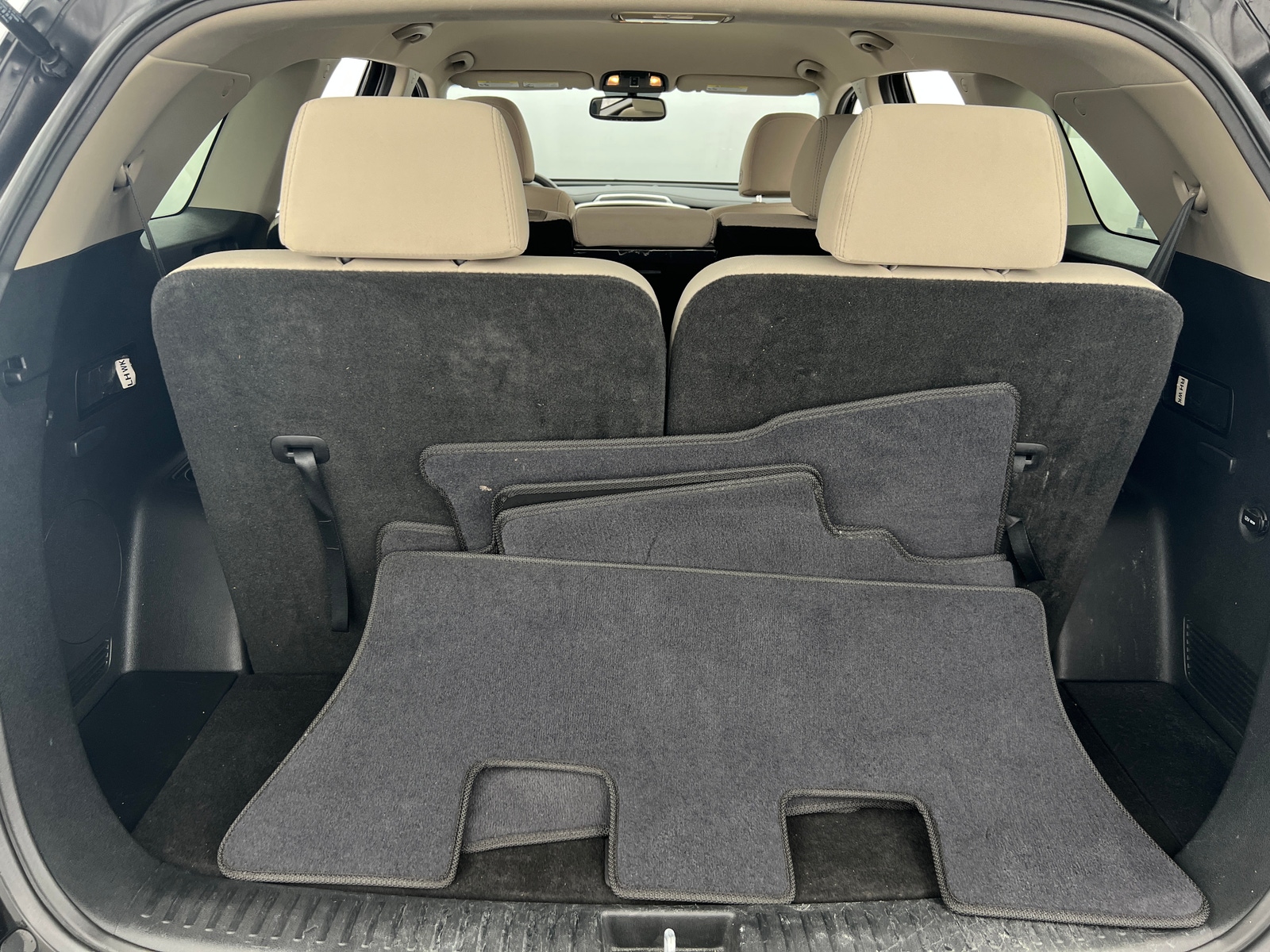 Thumbnail: 2019 Kia Sorento - 7