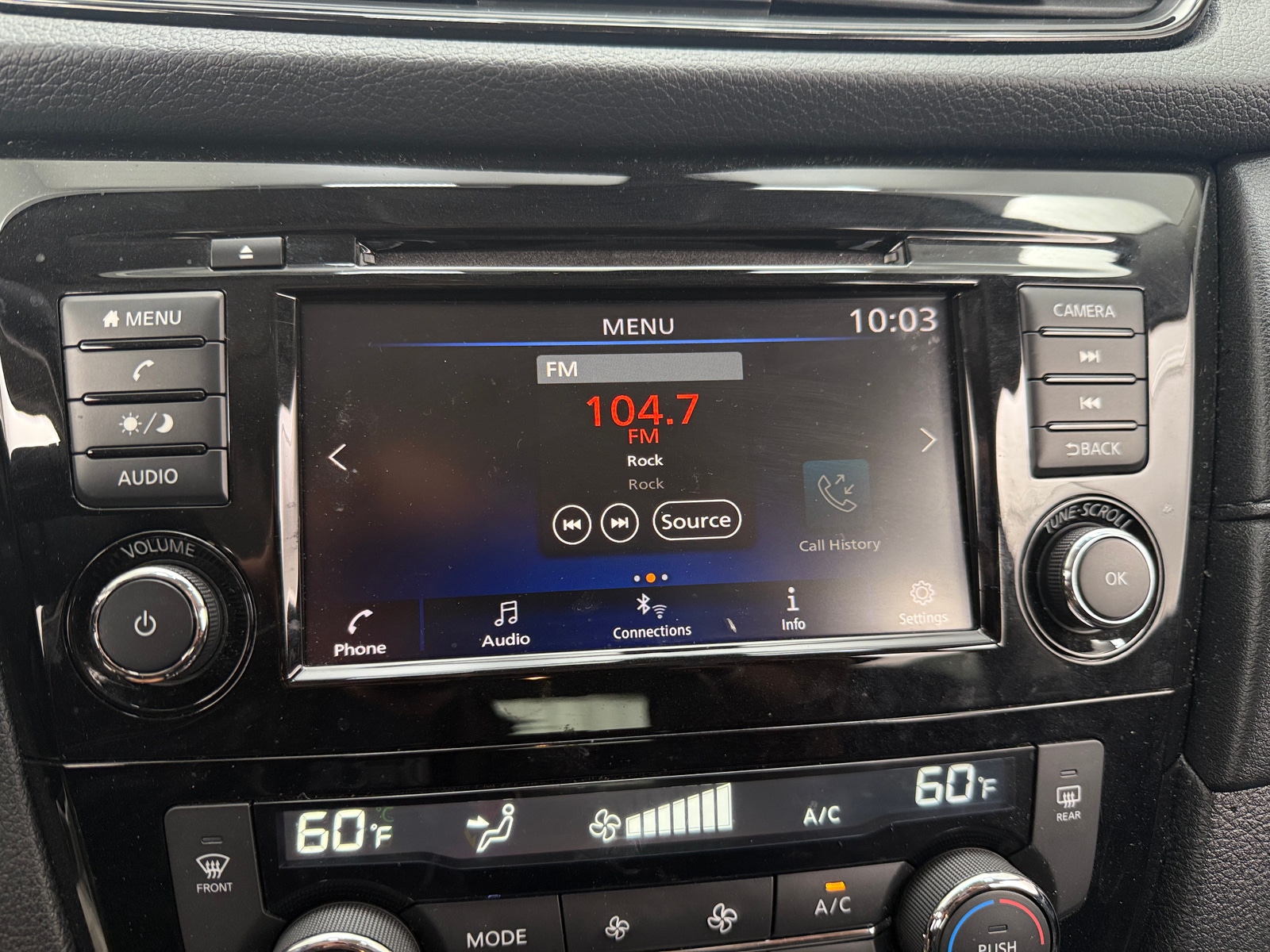 Thumbnail: 2019 Nissan Rogue - 4