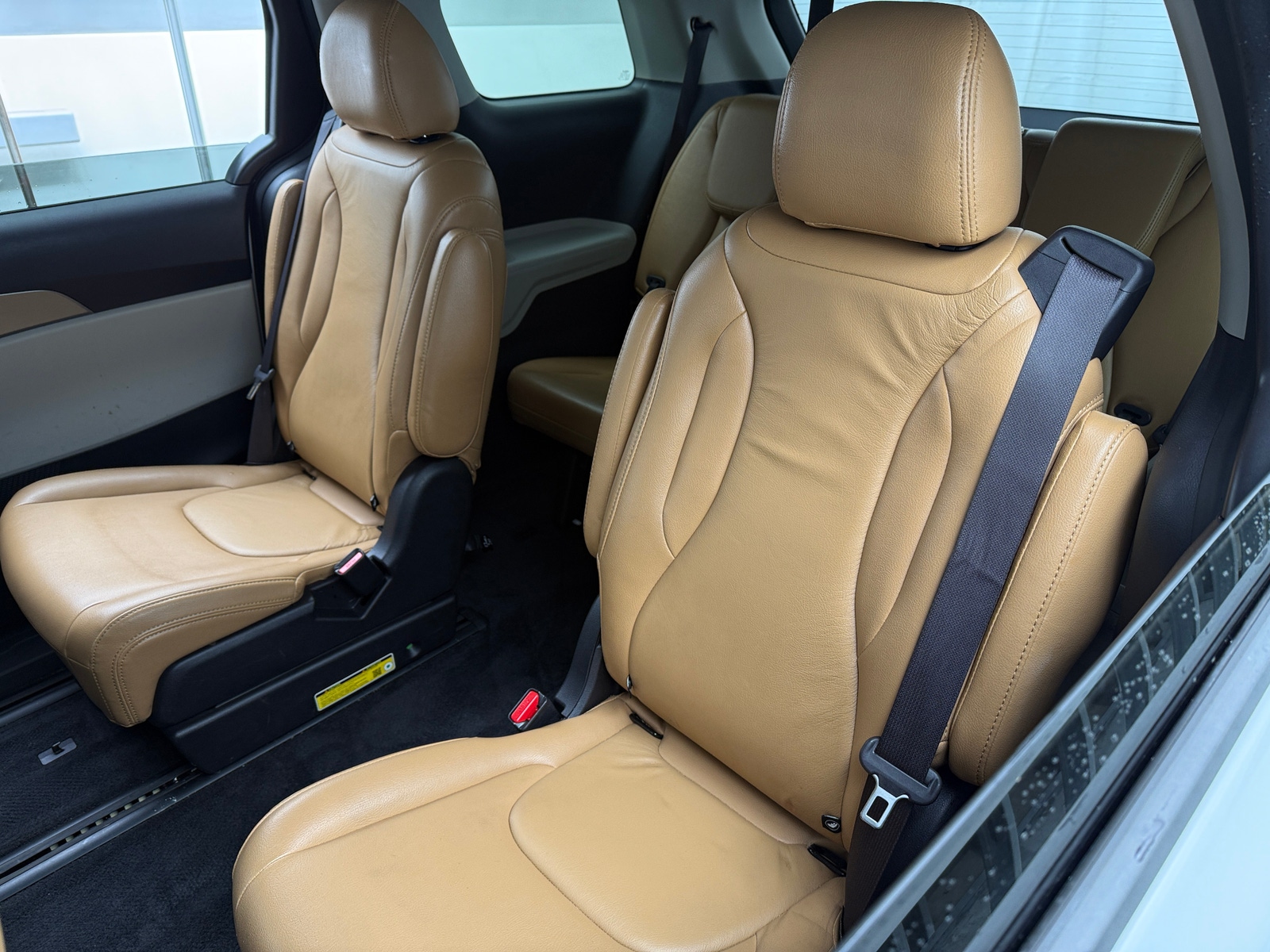 Thumbnail: 2024 Kia Carnival - 6