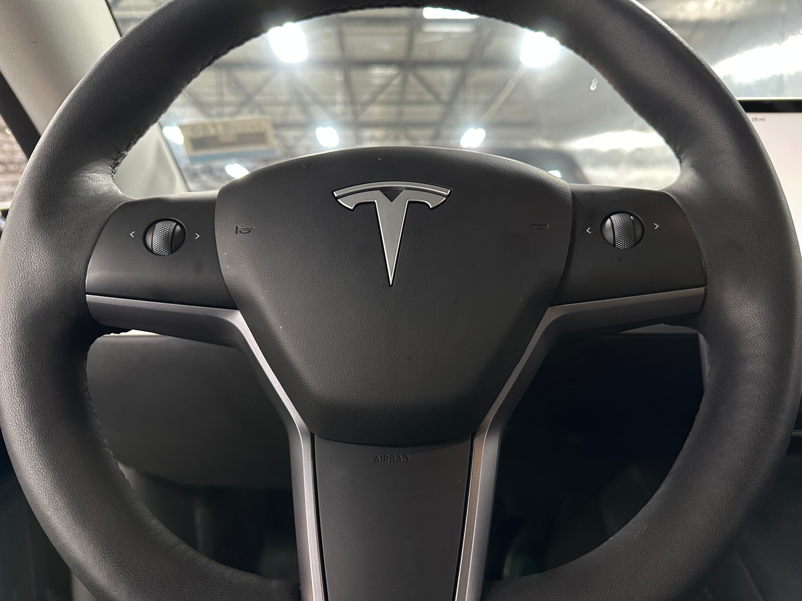 Thumbnail: 2022 Tesla Model Y - 4