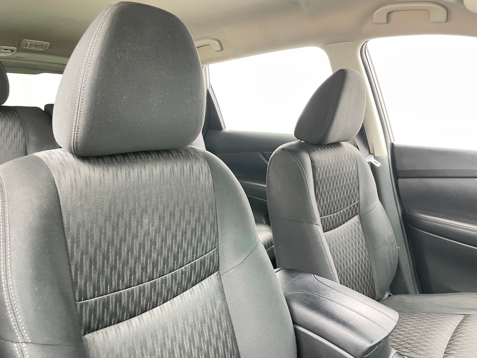 Thumbnail: 2019 Nissan Rogue - 2