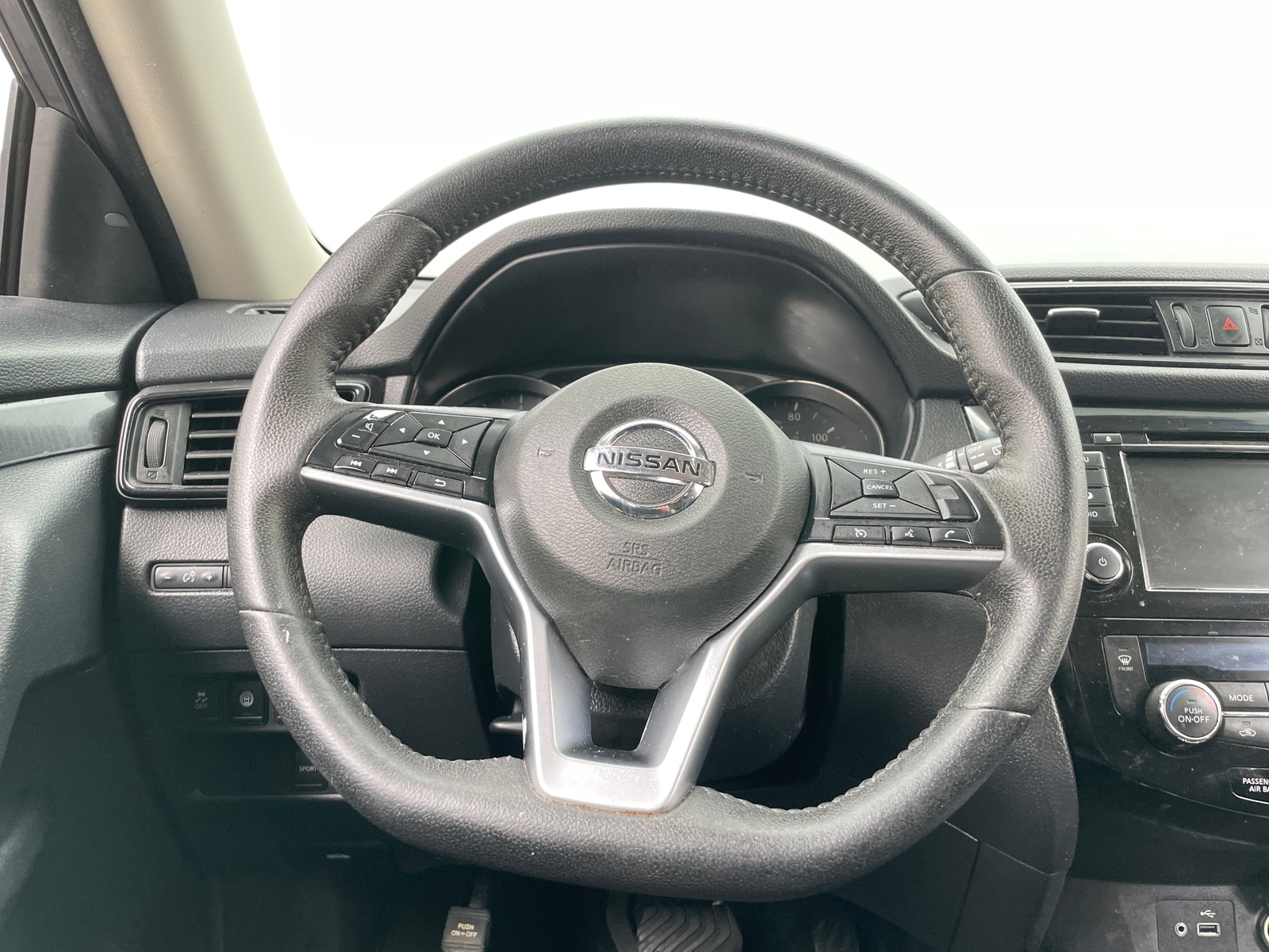 Thumbnail: 2019 Nissan Rogue - 5