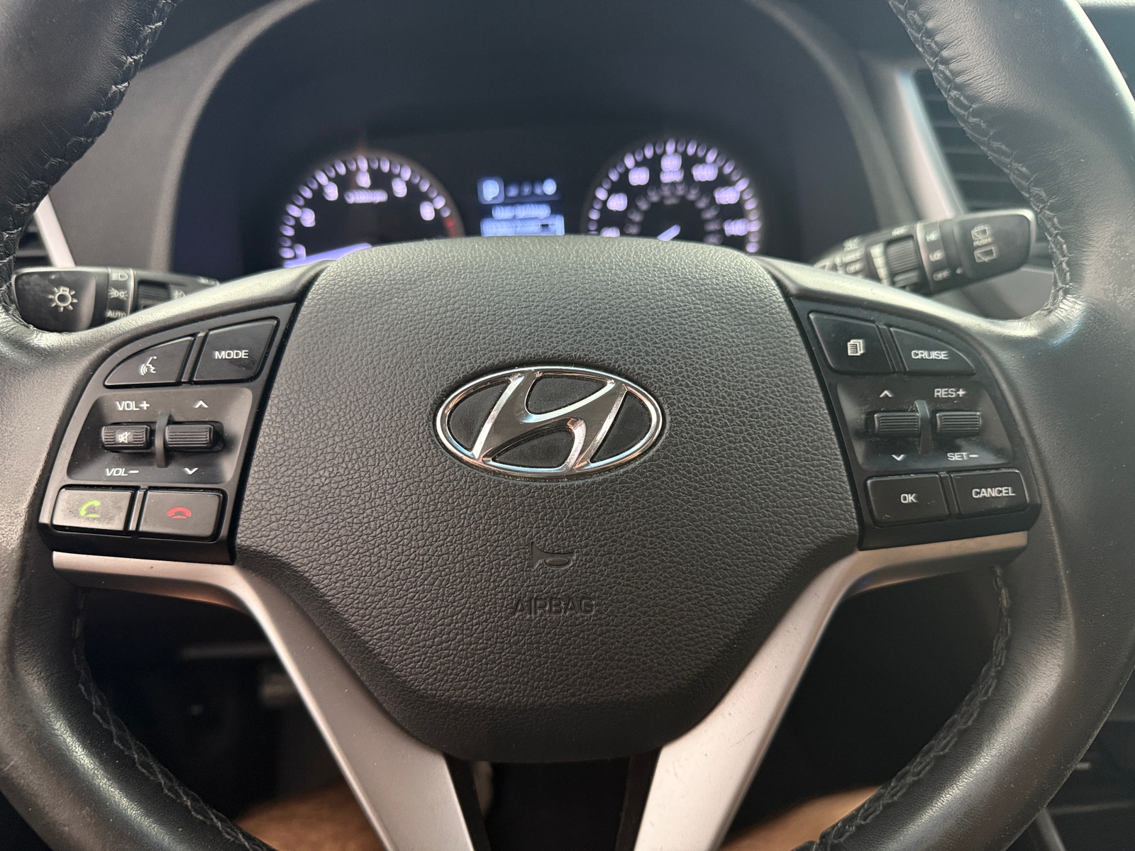 Thumbnail: 2016 Hyundai Tucson - 5