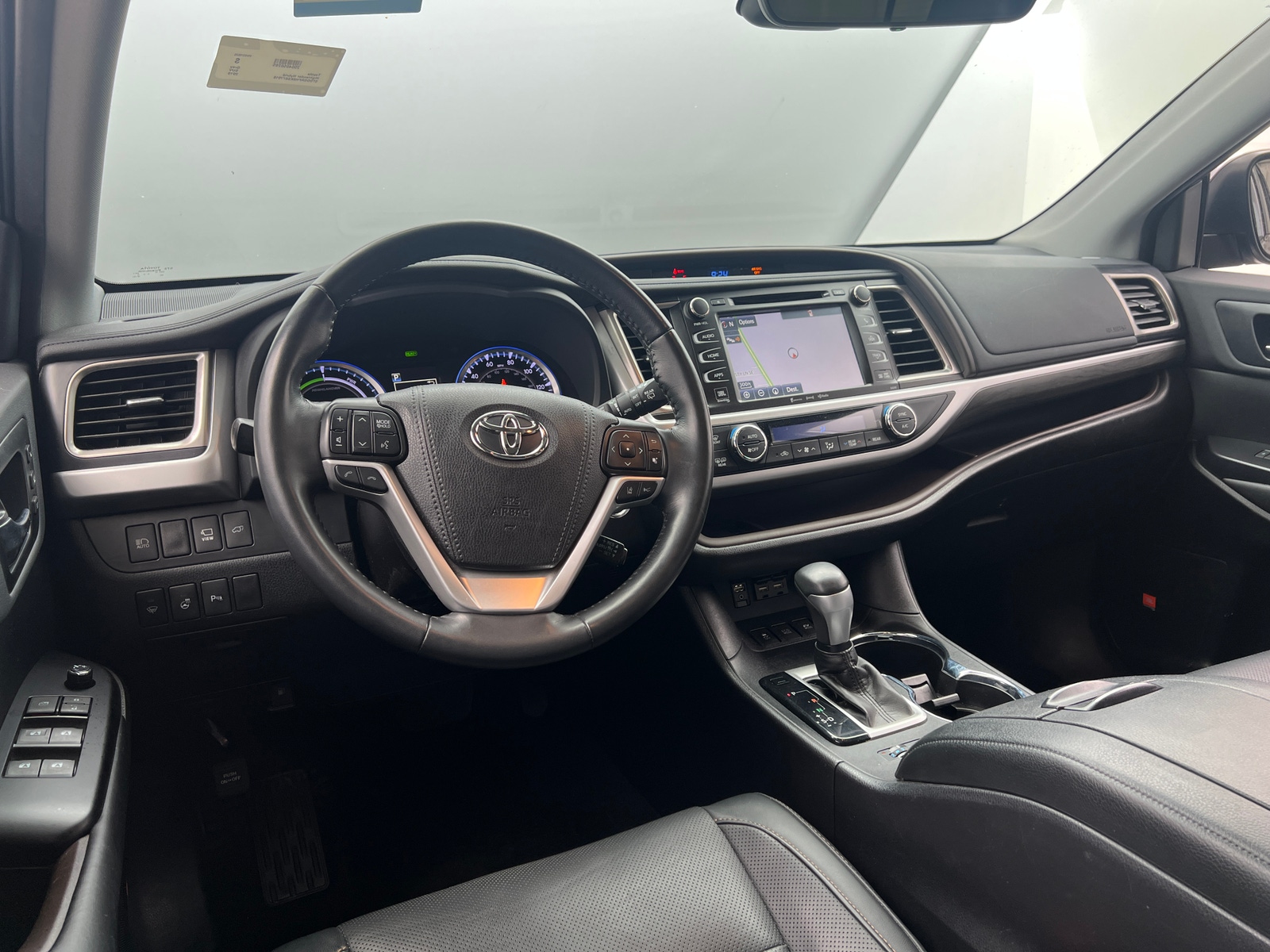 Thumbnail: 2019 Toyota Highlander - 2