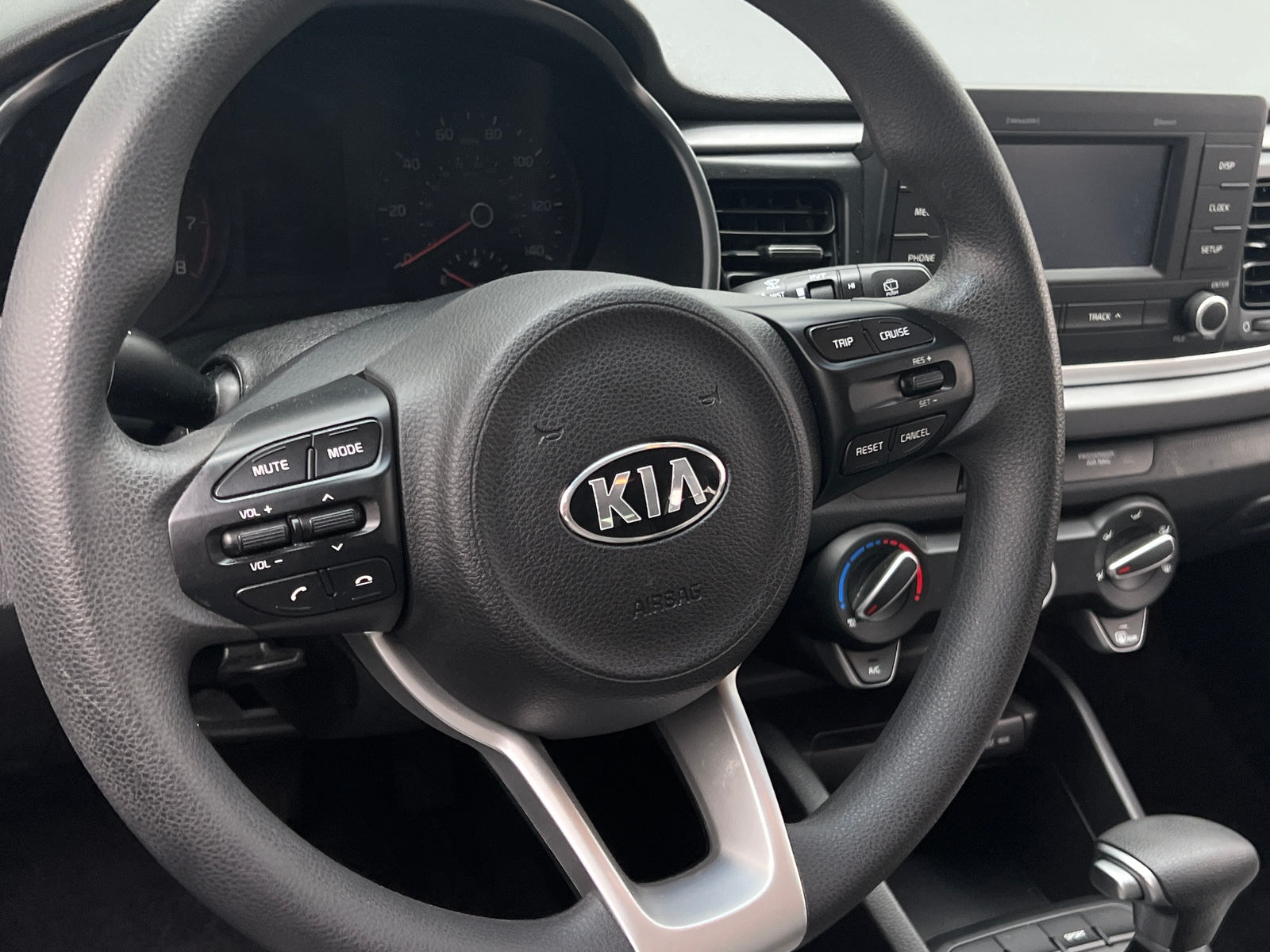 Thumbnail: 2018 Kia Rio - 5