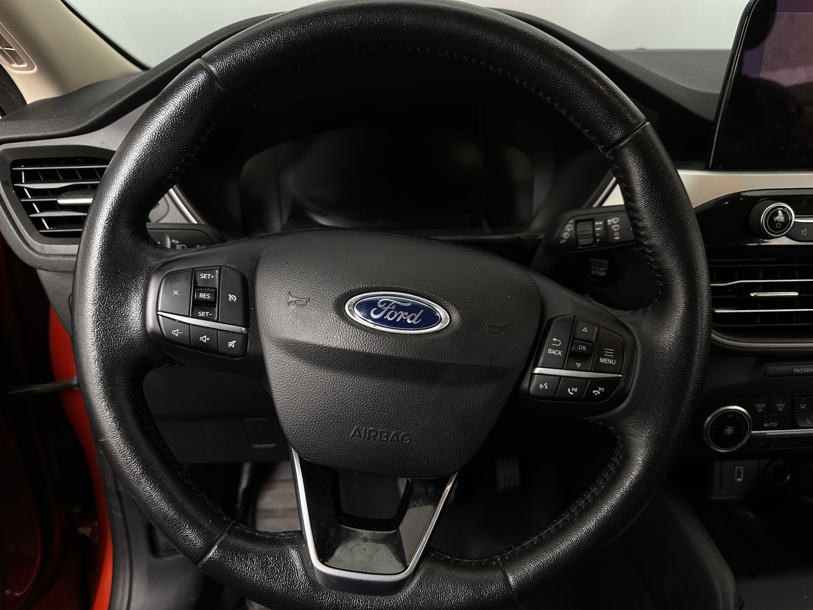 Thumbnail: 2020 Ford Escape - 5