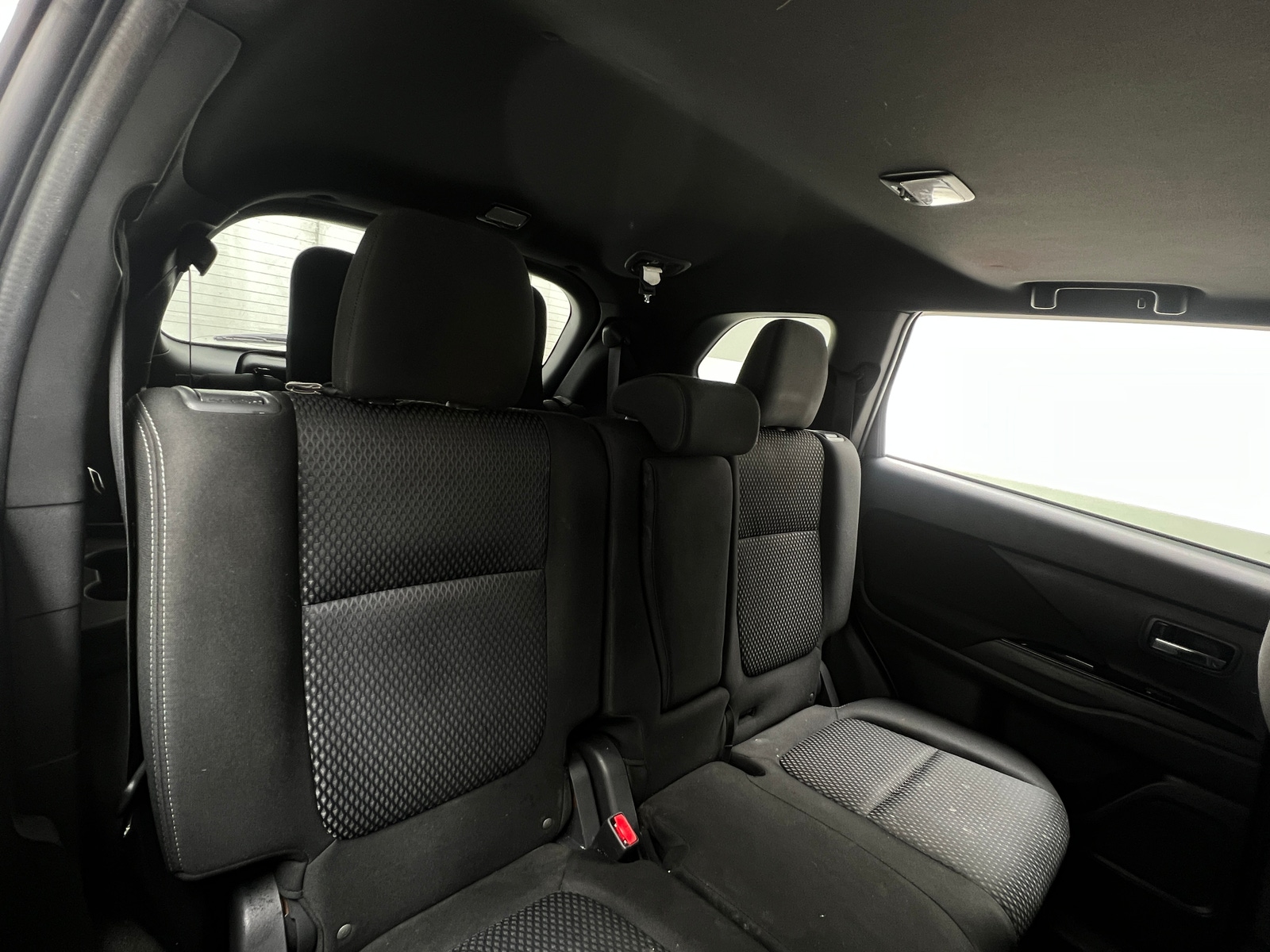 Thumbnail: 2018 Mitsubishi Outlander - 6