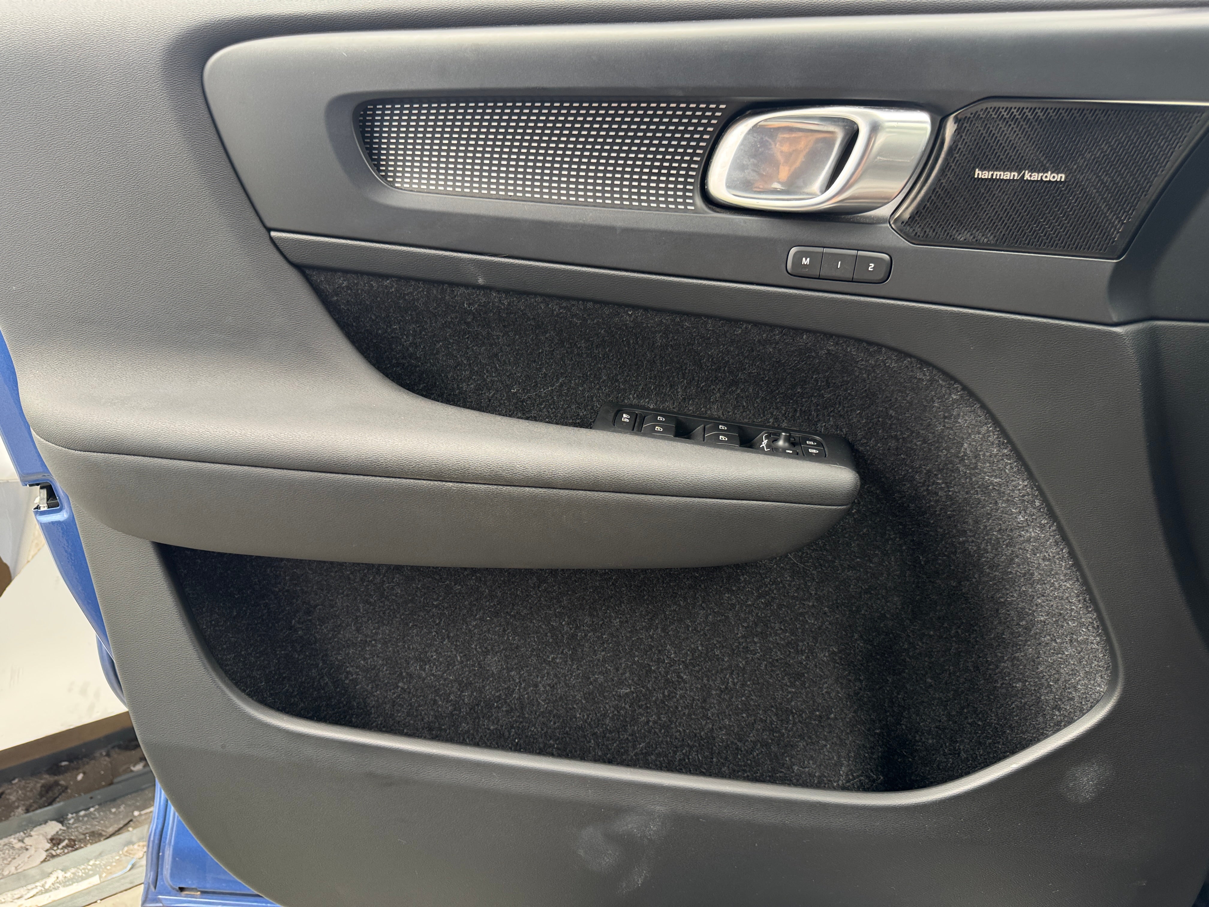 2020 Volvo XC40
