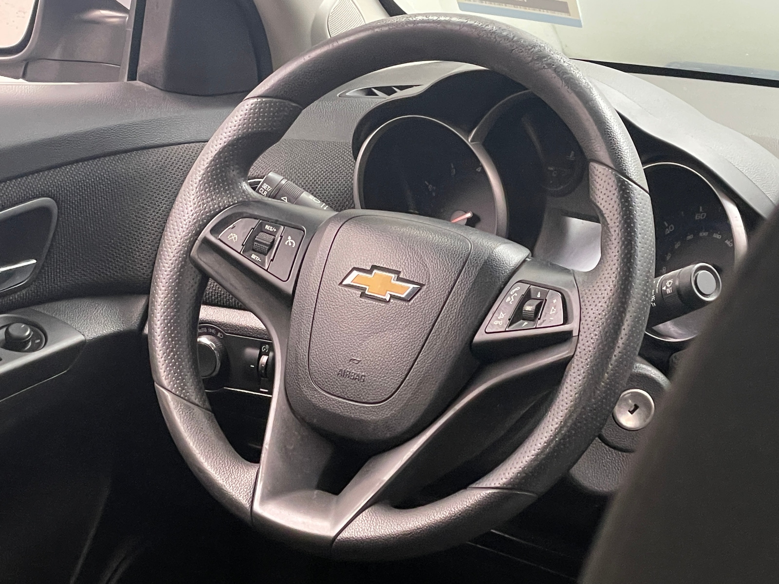 Thumbnail: 2016 Chevrolet Cruze - 5