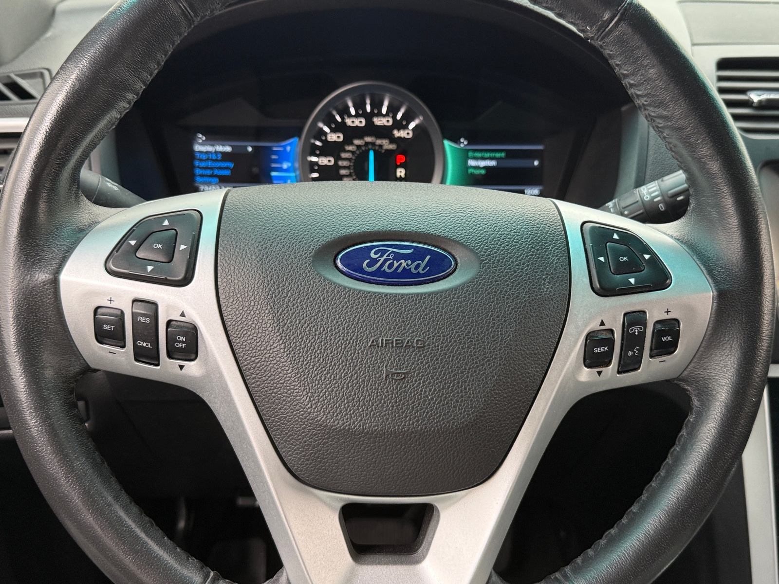 Thumbnail: 2014 Ford Explorer - 4